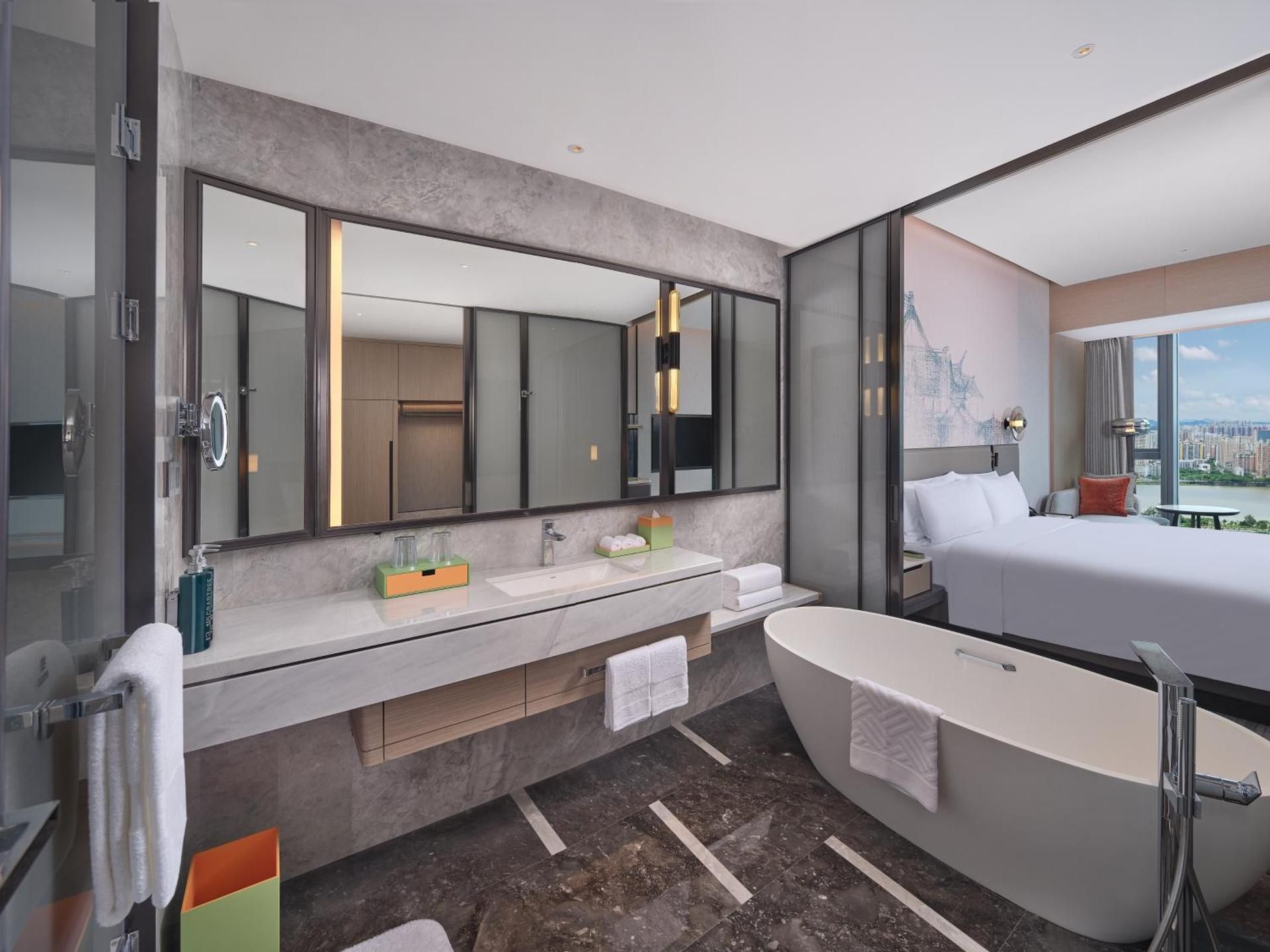 Executive King Room with River View