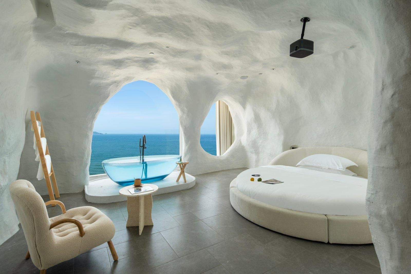 Cave Suite with Private Jetted Tub