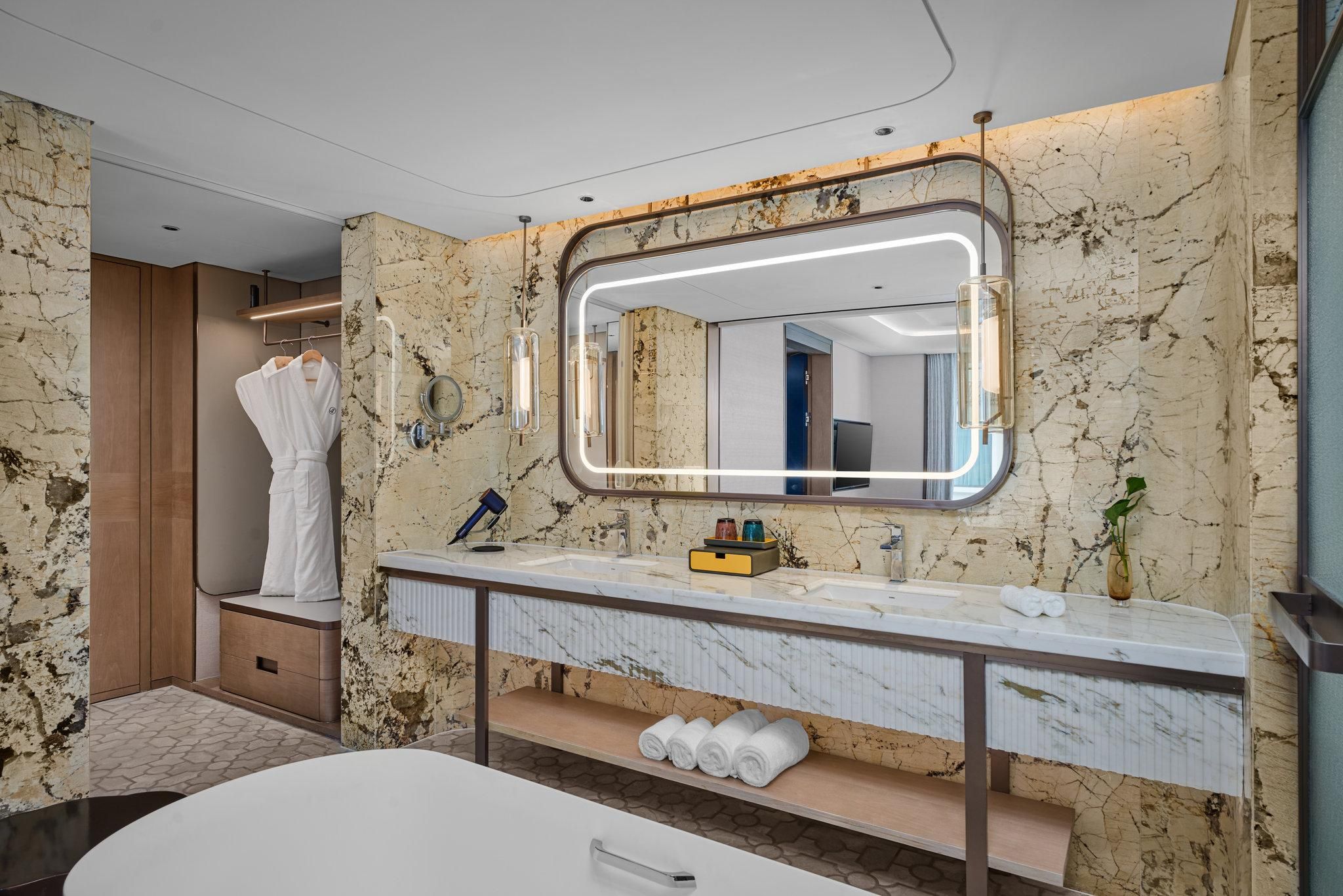 1 King One Bedroom Suite with Living and Dining Areas
