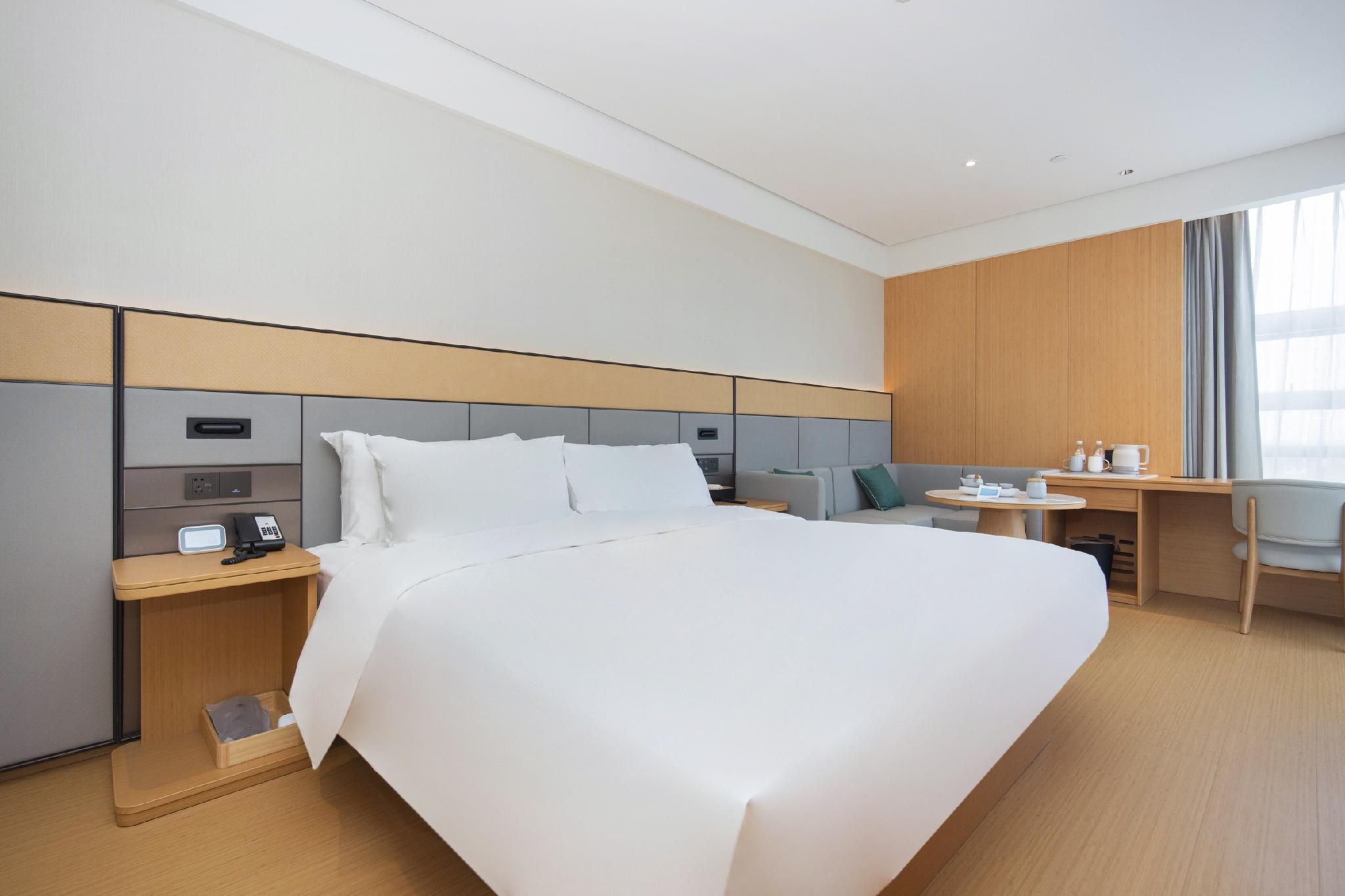 Ji Hotel Jiaxing South High-speed Railway Station Yuli Plaza Huazhu - Superior BedRoom 2