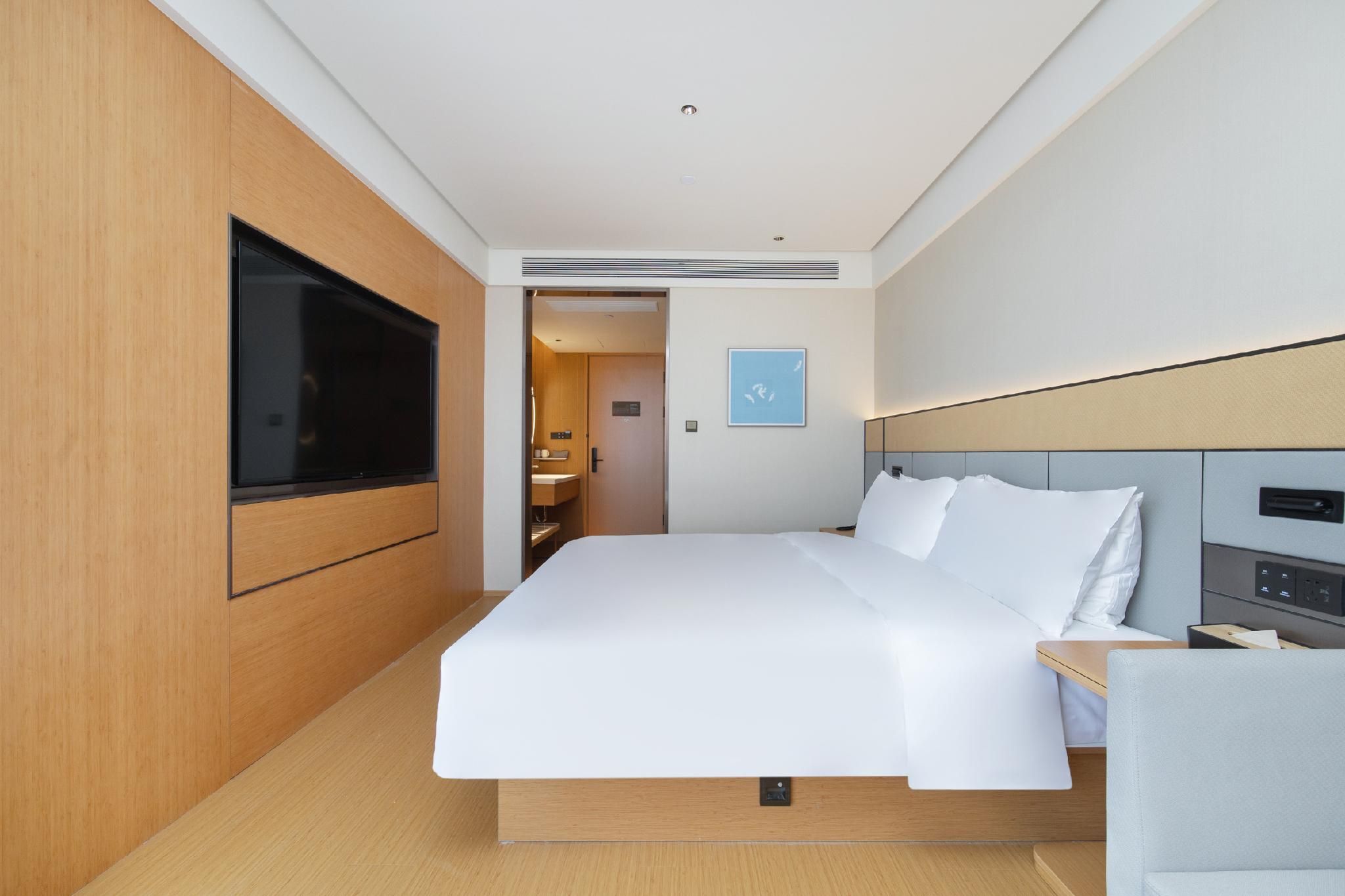 Ji Hotel Jiaxing South High-speed Railway Station Yuli Plaza Huazhu - Superior BedRoom