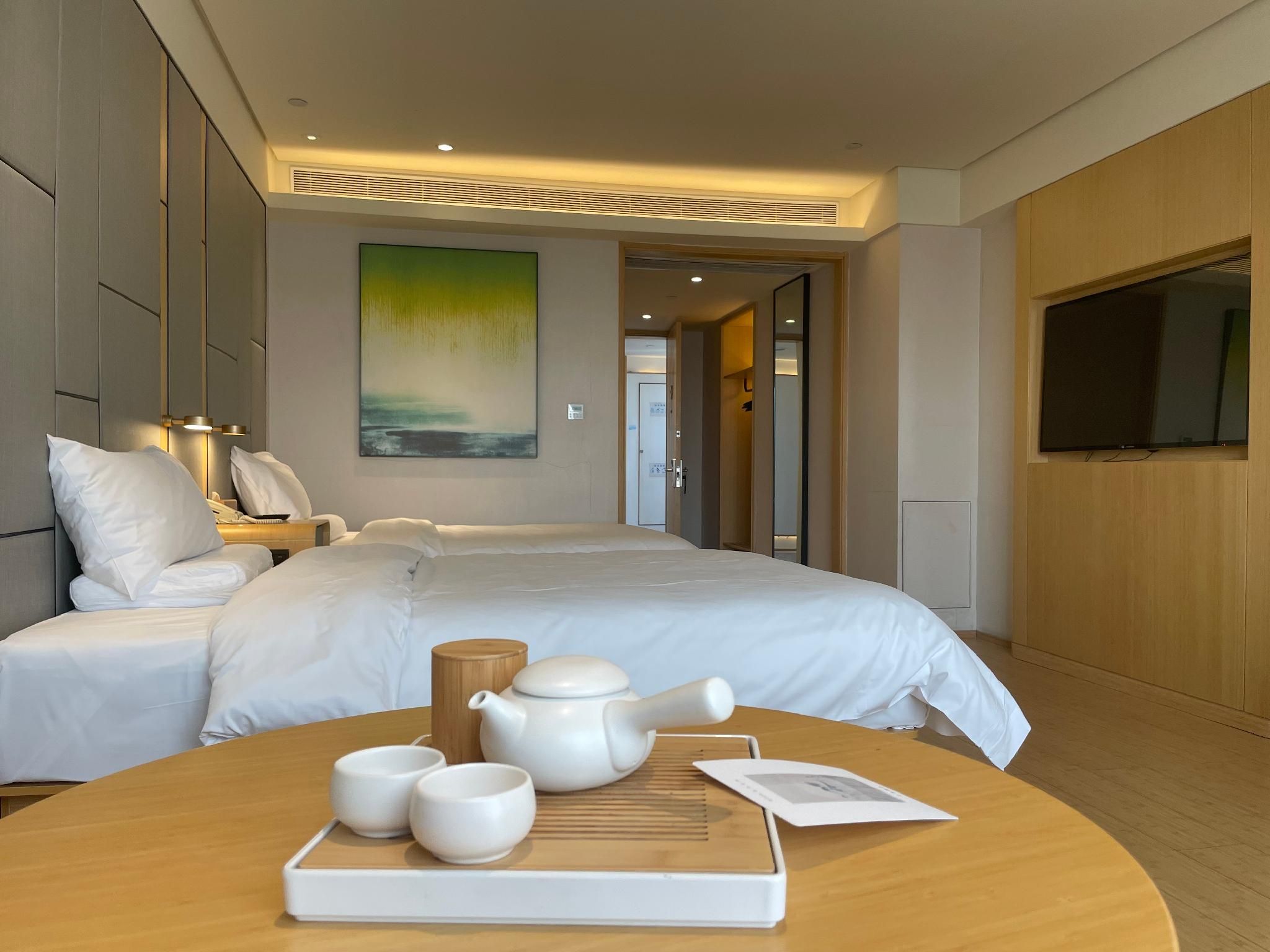 Twin Business Room