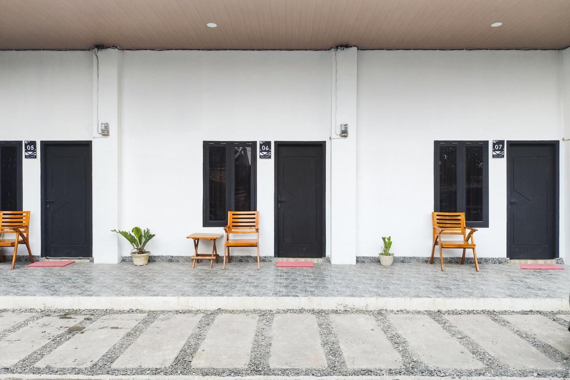 Urbanview Hotel Syariah @ Glory Guest House Kota Baru