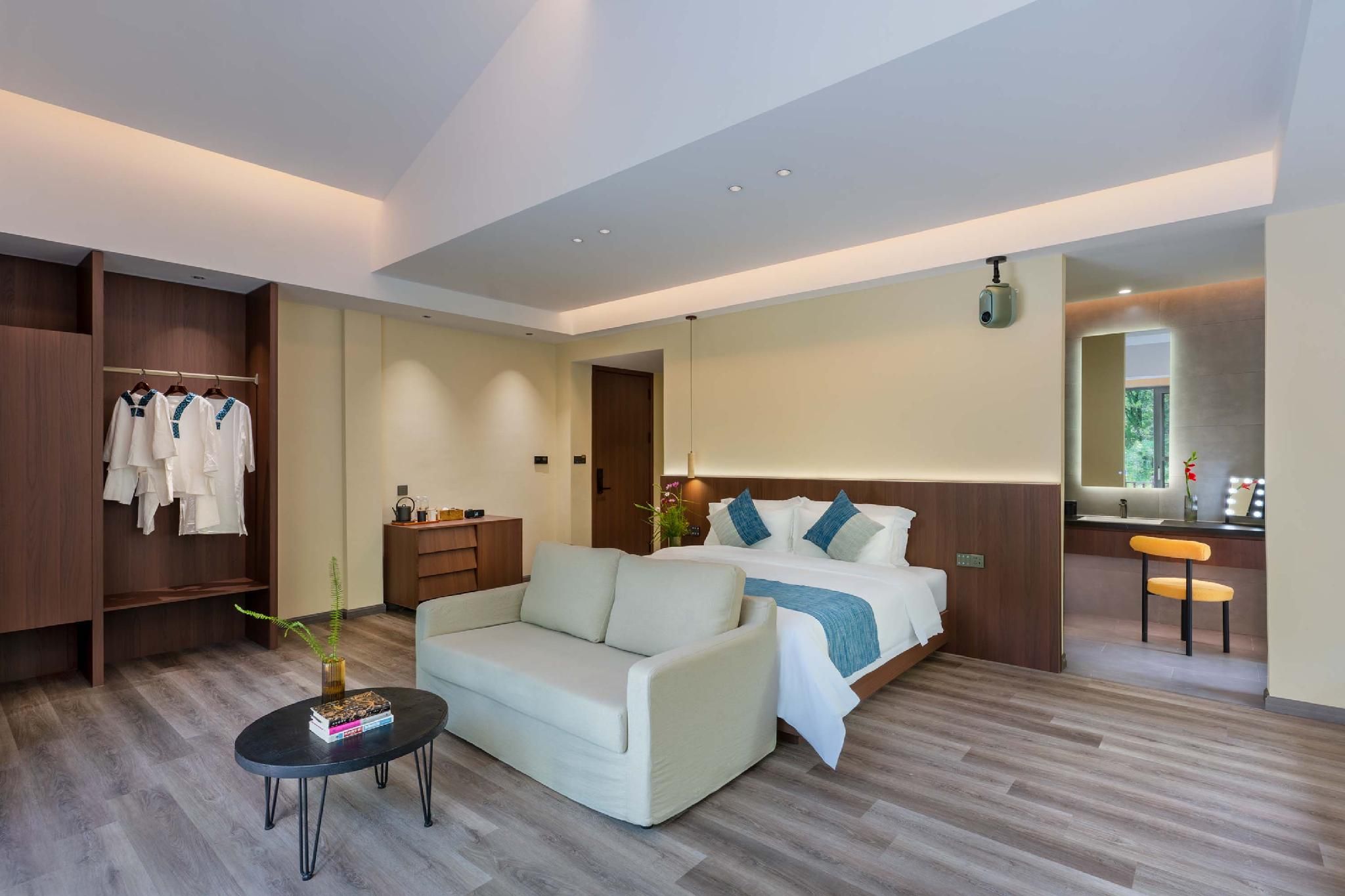 Room 203