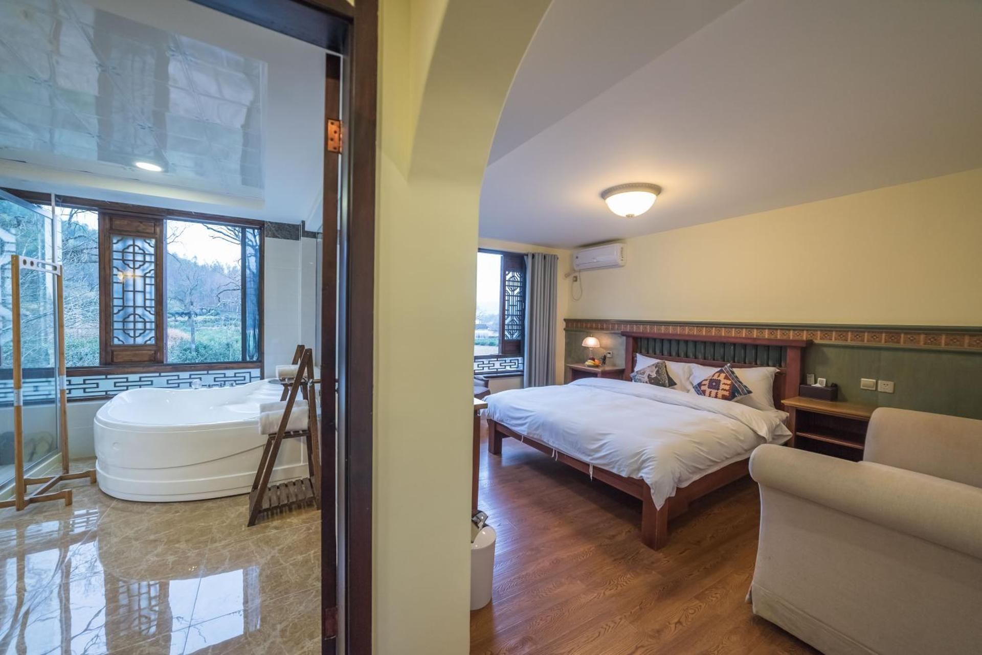 Ziwei Double Room with View