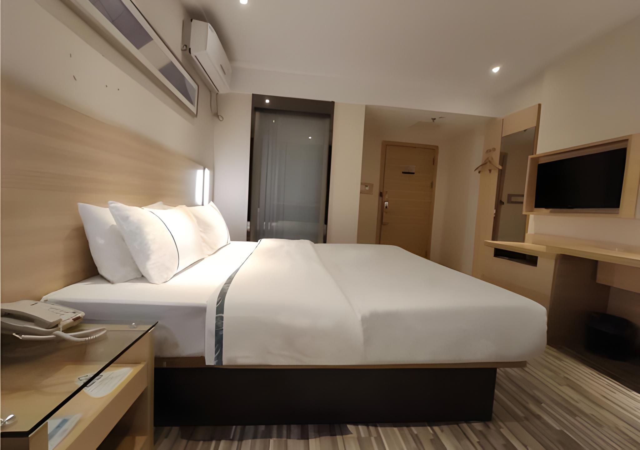 City Comfort Inn Jingdezhen People's Square International Trade Ceramic City Stand Queen Room 2