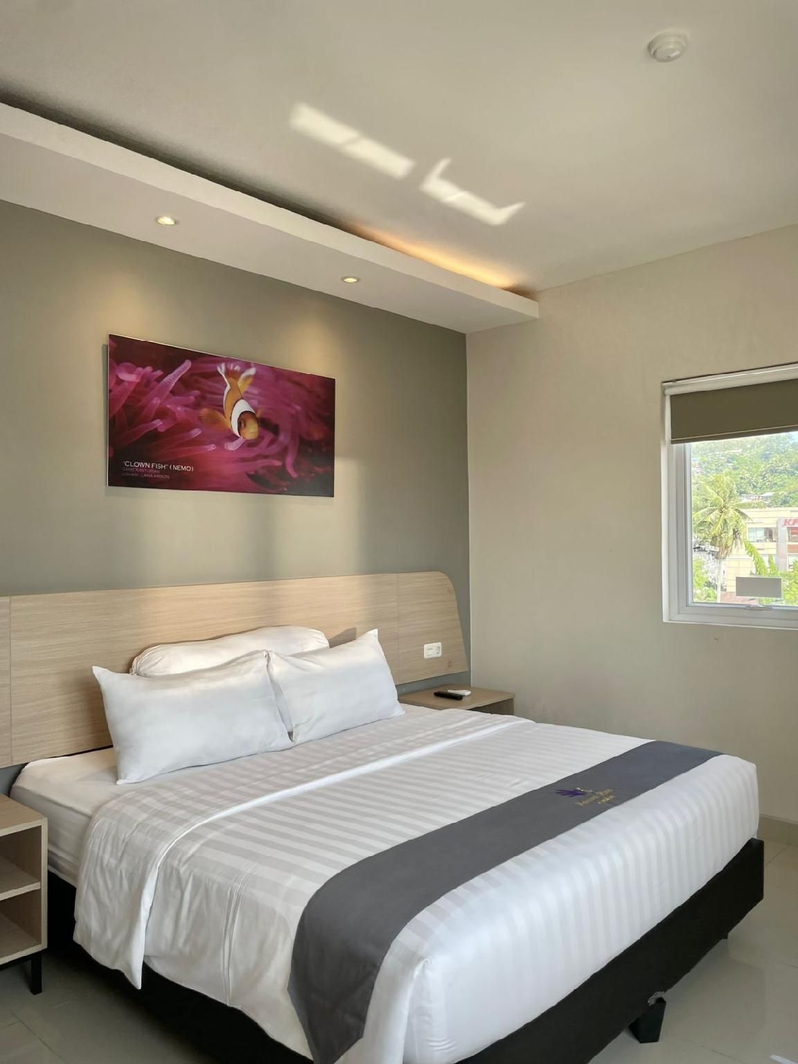 Kamari Hotel Ambon Deluxe Suite