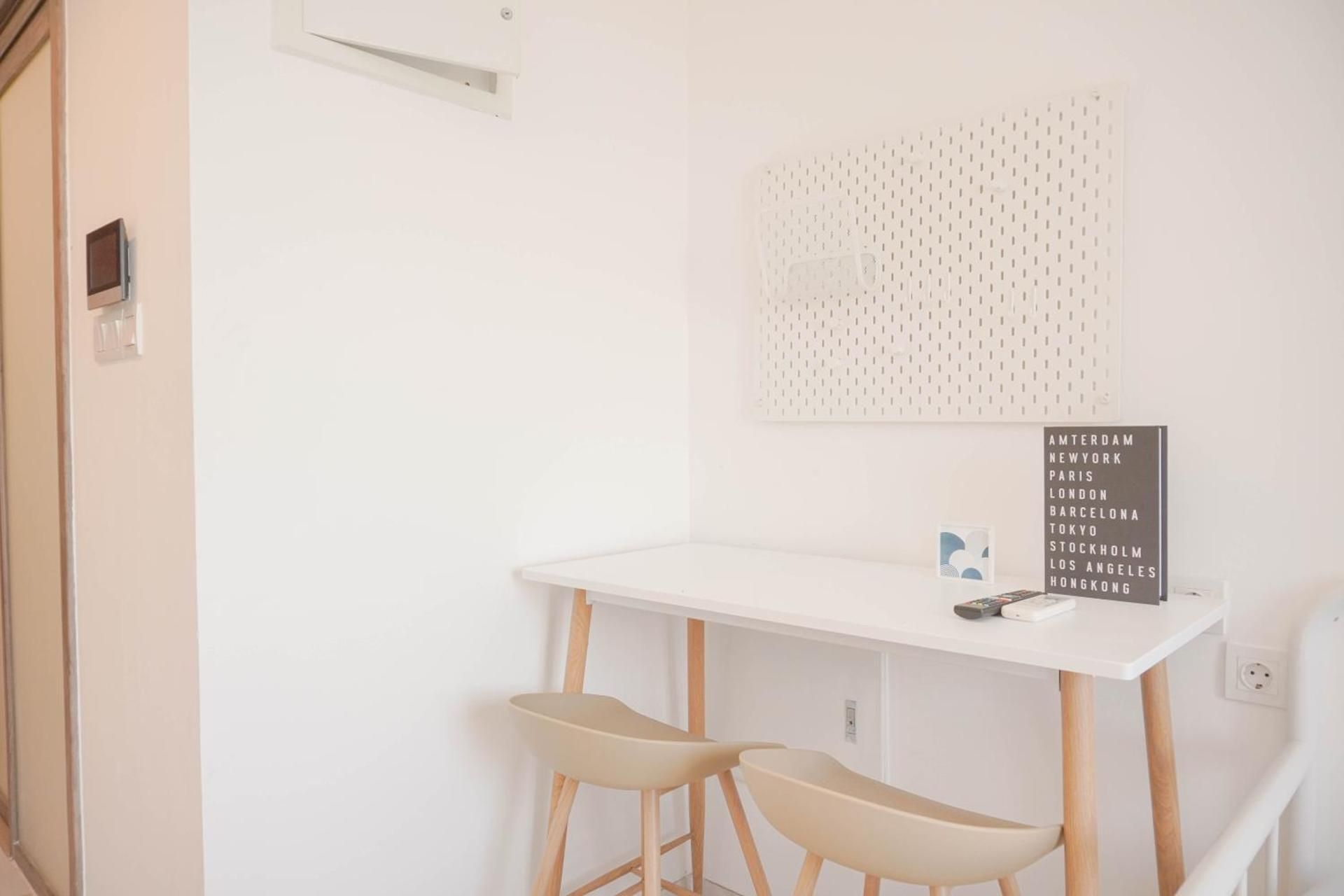 Studio Apartment