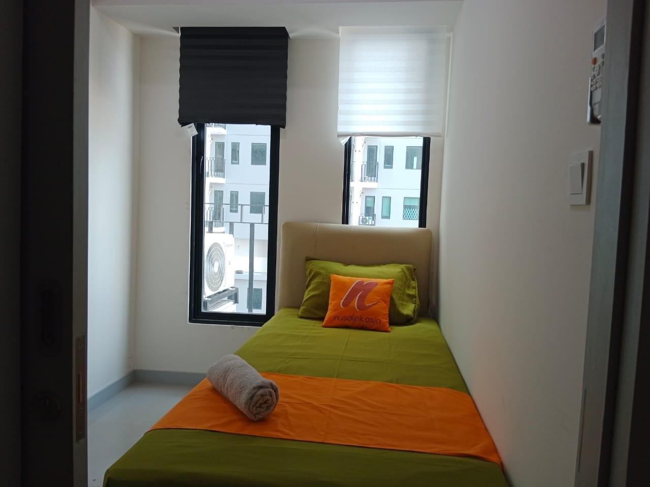 2 Bedroom Apartment, Balcony