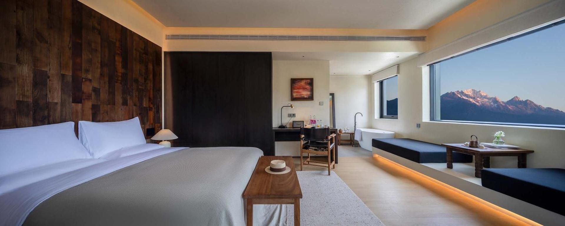 Double Room with Mountain View