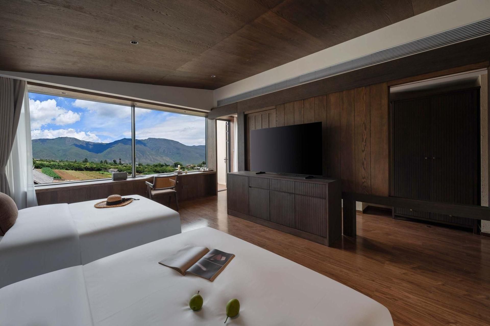 Twin Room with Mountain View