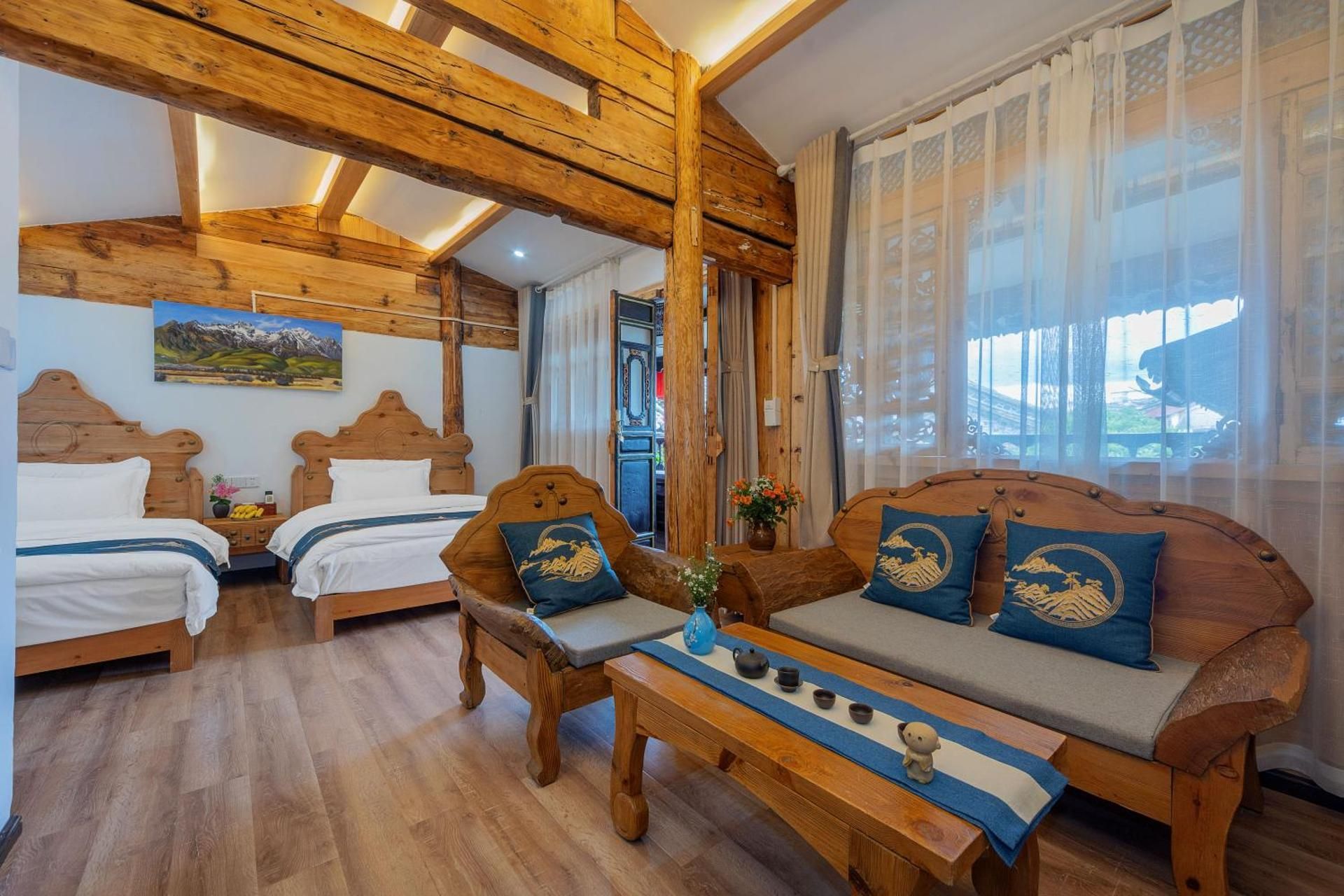 Deluxe Twin Room