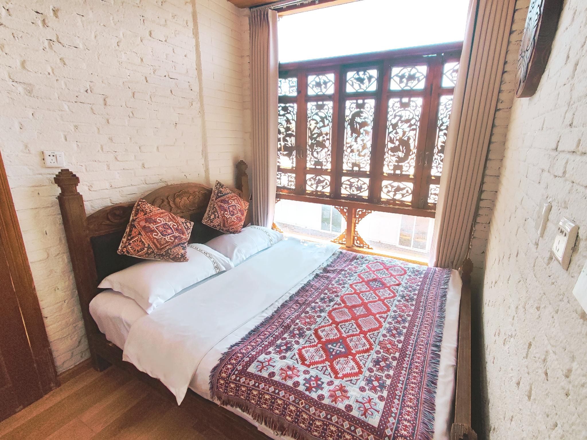 Double Queen Room