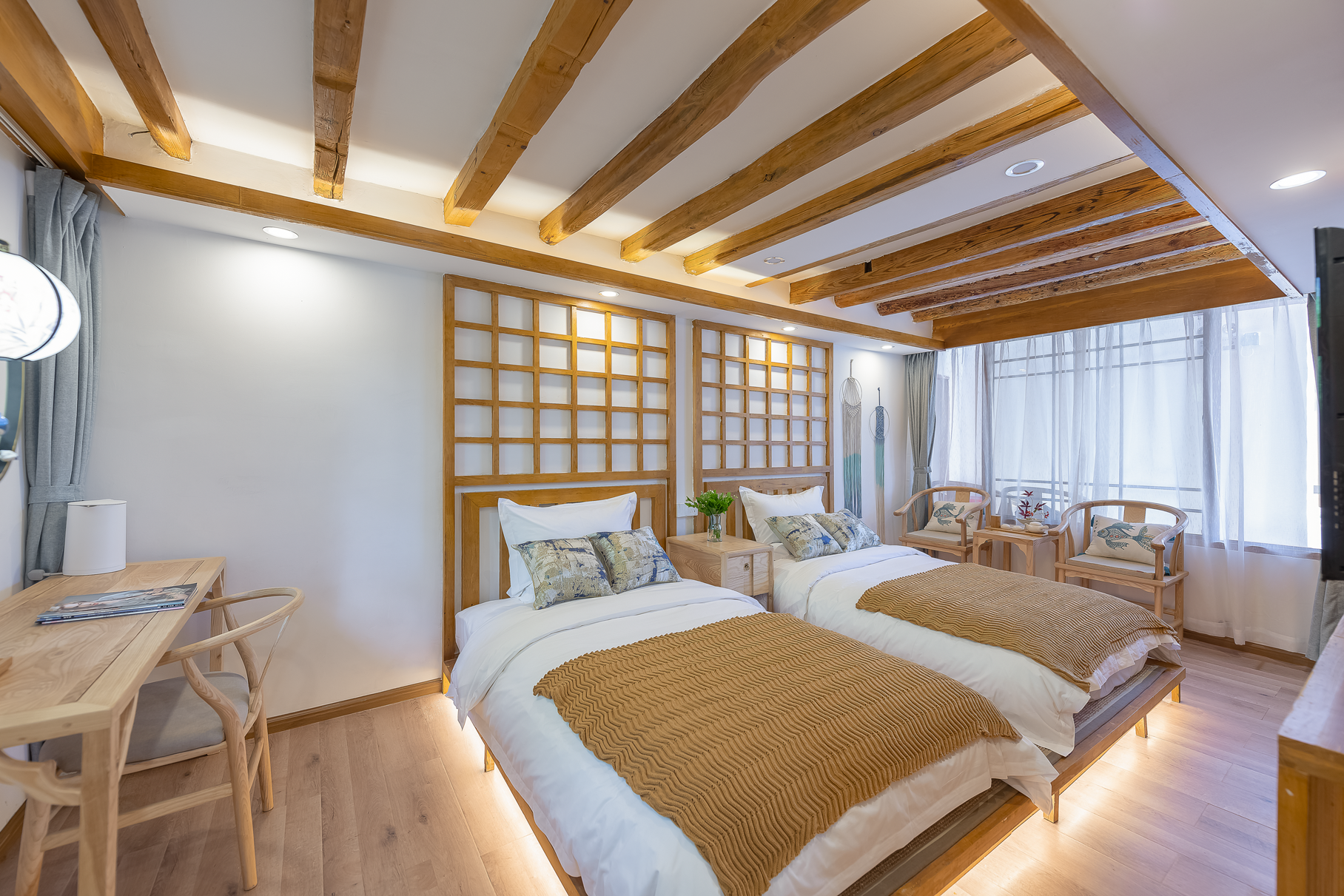 Premier Twin Room for 2 People - Non-Smoking