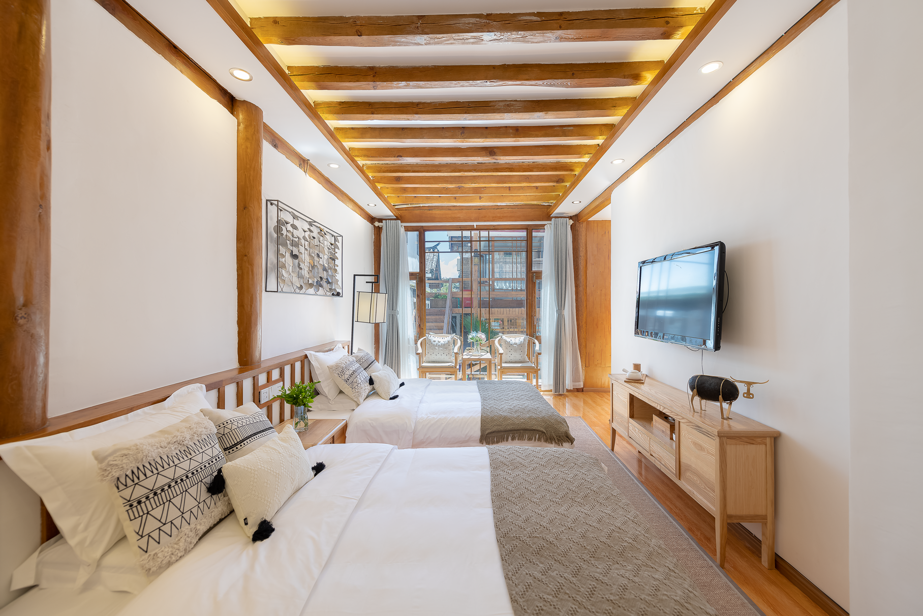 Deluxe Twin Bed Room