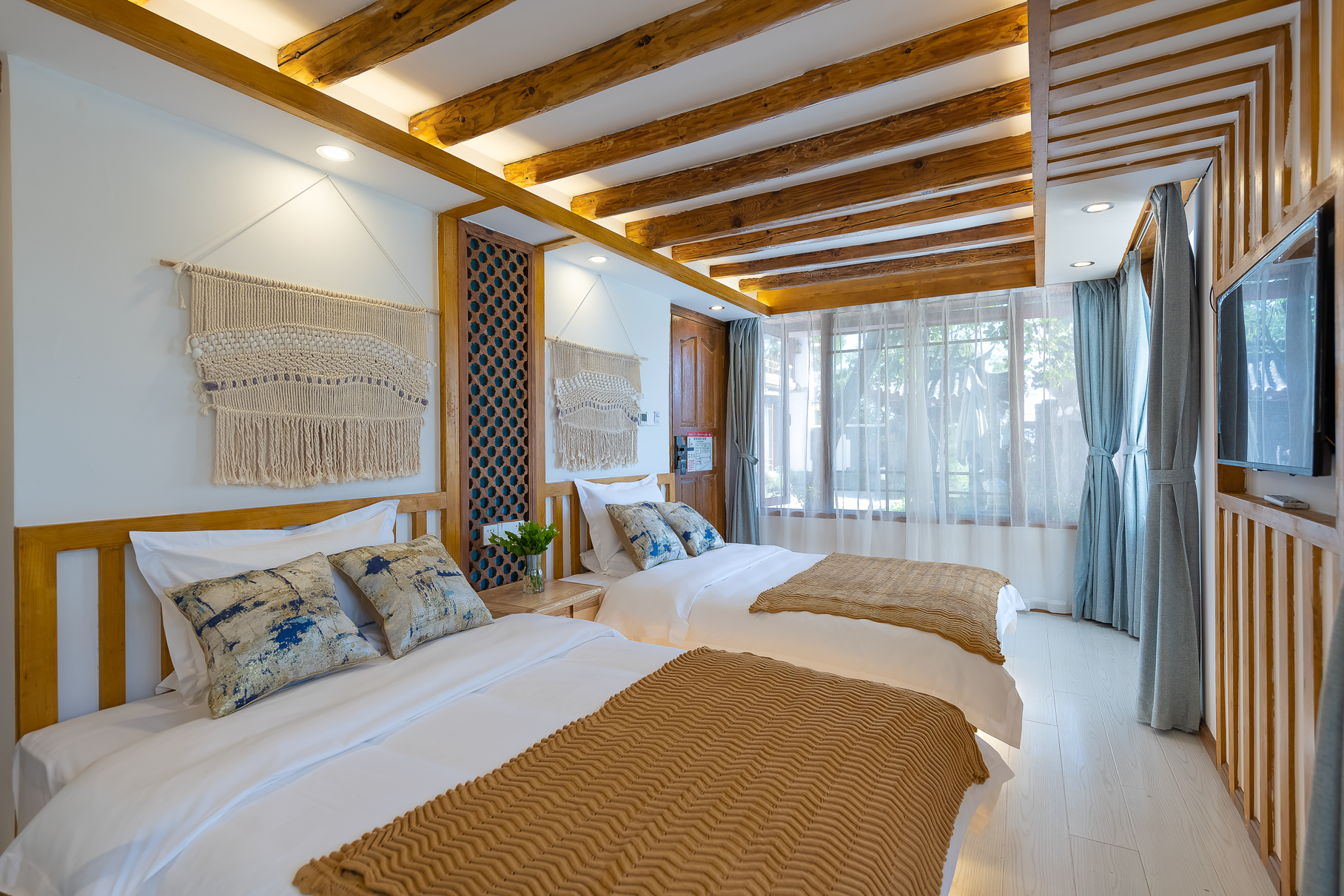 Premier Twin Room for 2 People - Non-Smoking