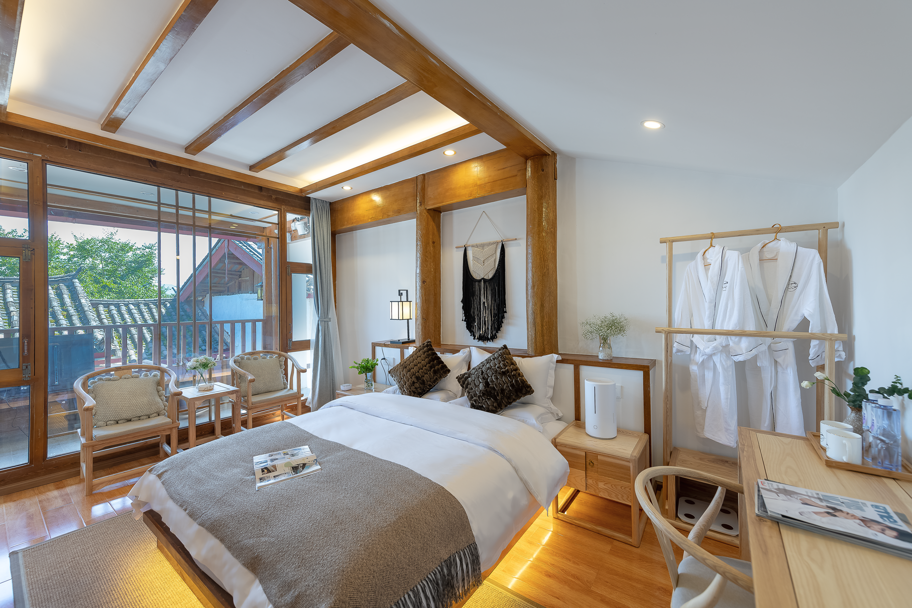 Boutique Queen Room