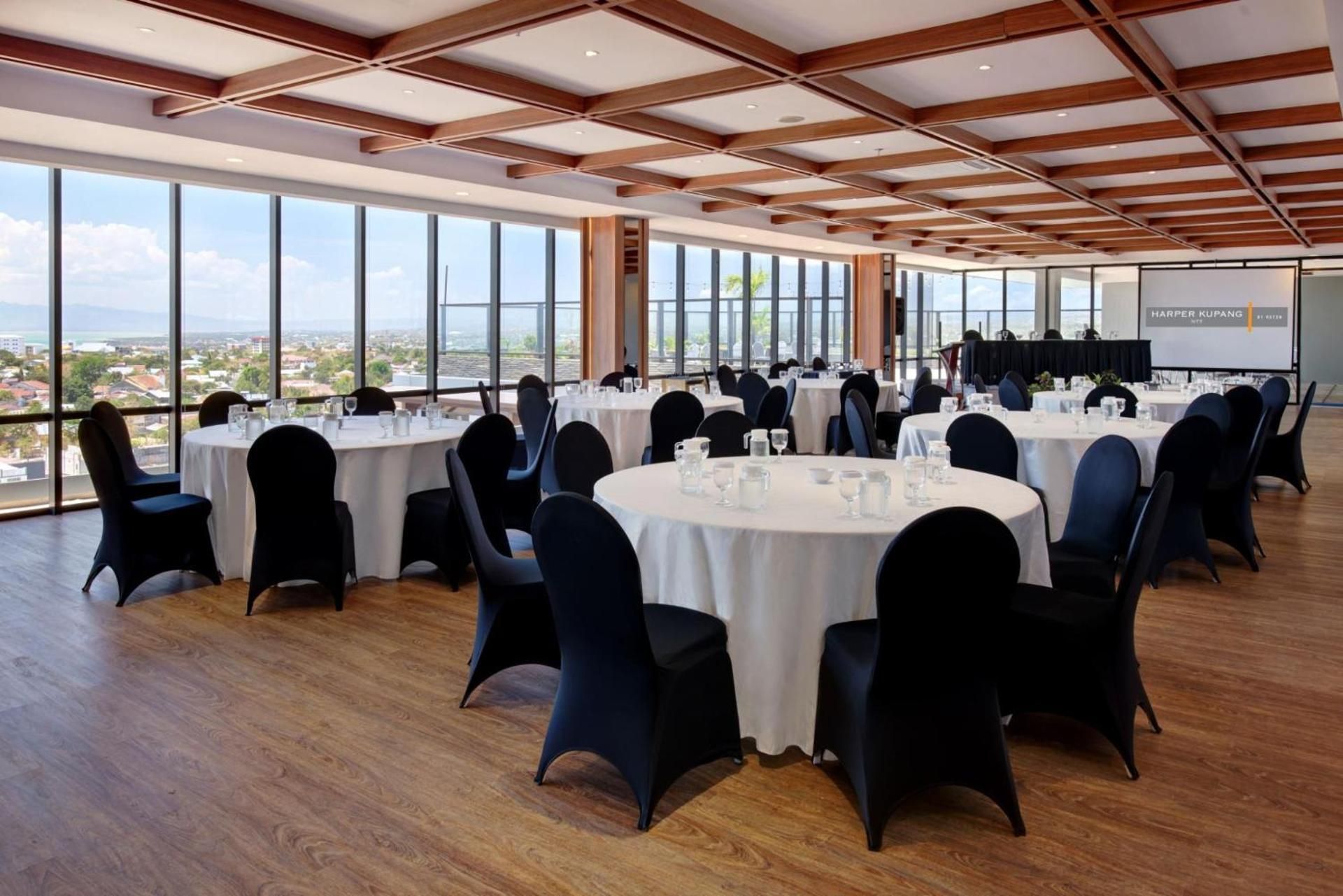 meeting room / ballrooms