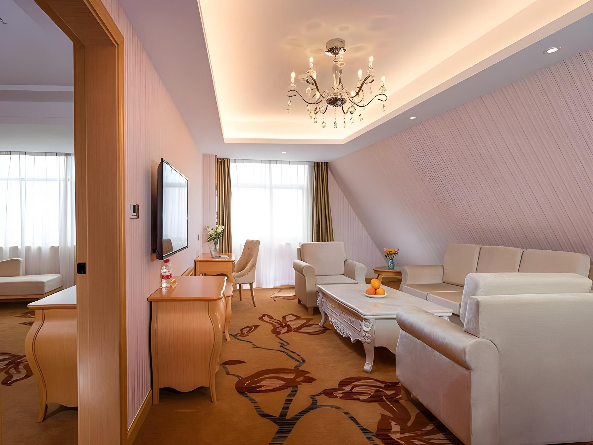 Vienna Hotel Jiangxi Jiujiang Duchang New Bus Station Executive Suite