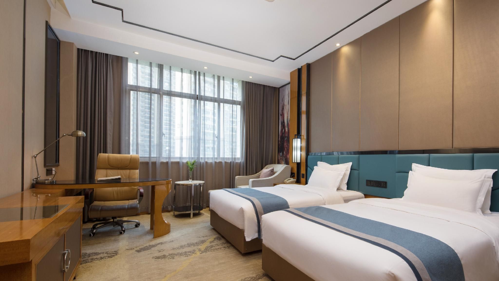 2 Bed Twin Superior Room