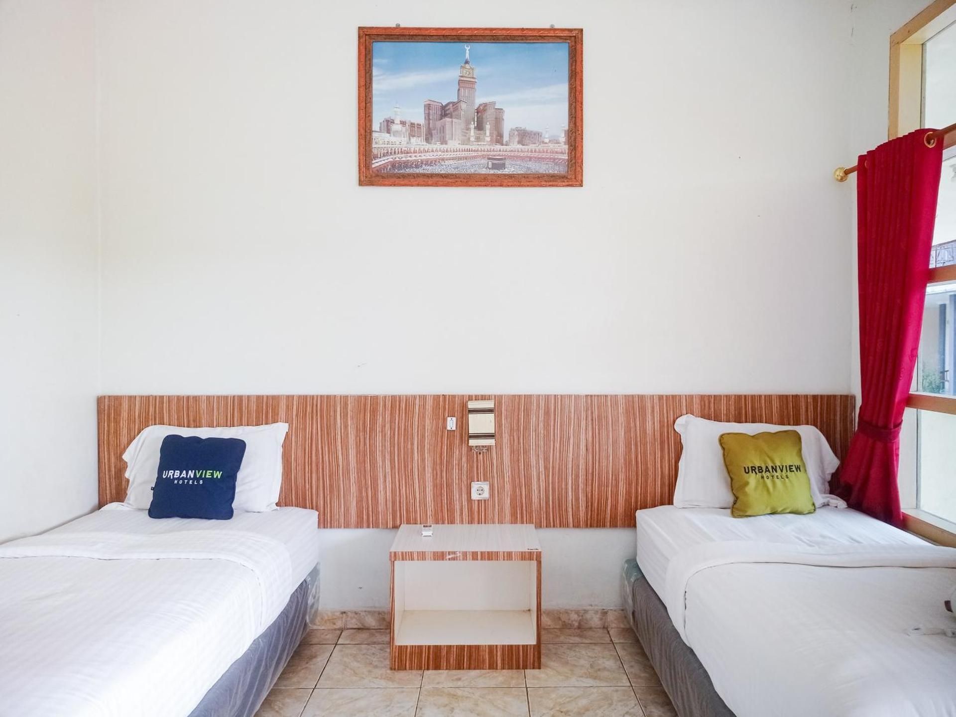 Urbanview Hotel Sindu Syariah Bengkulu Twin Room 2