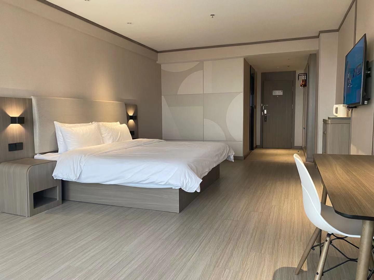 Huazhu - Superior BedRoom