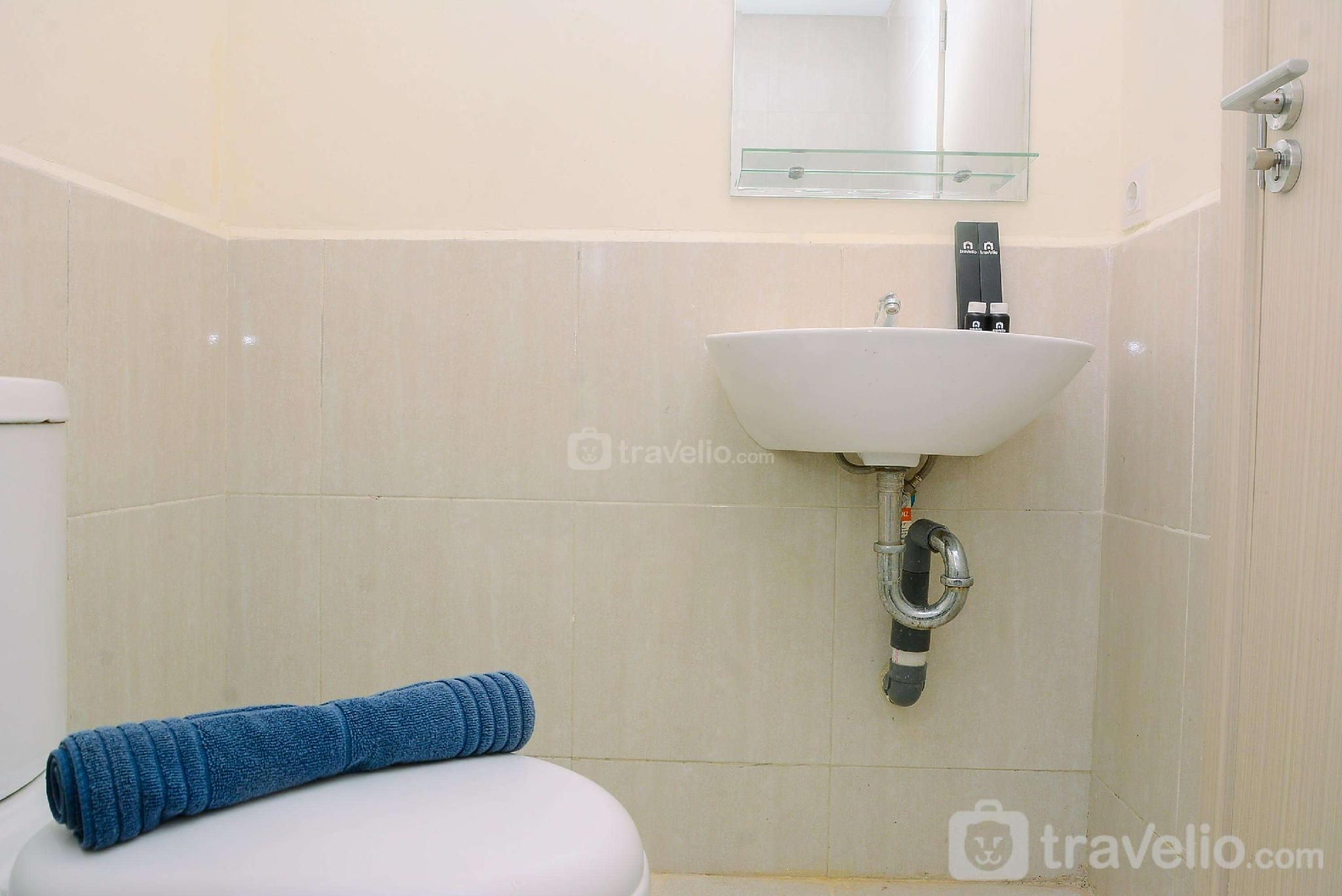 Comfortable 2BR at Meikarta Apartment By Travelio