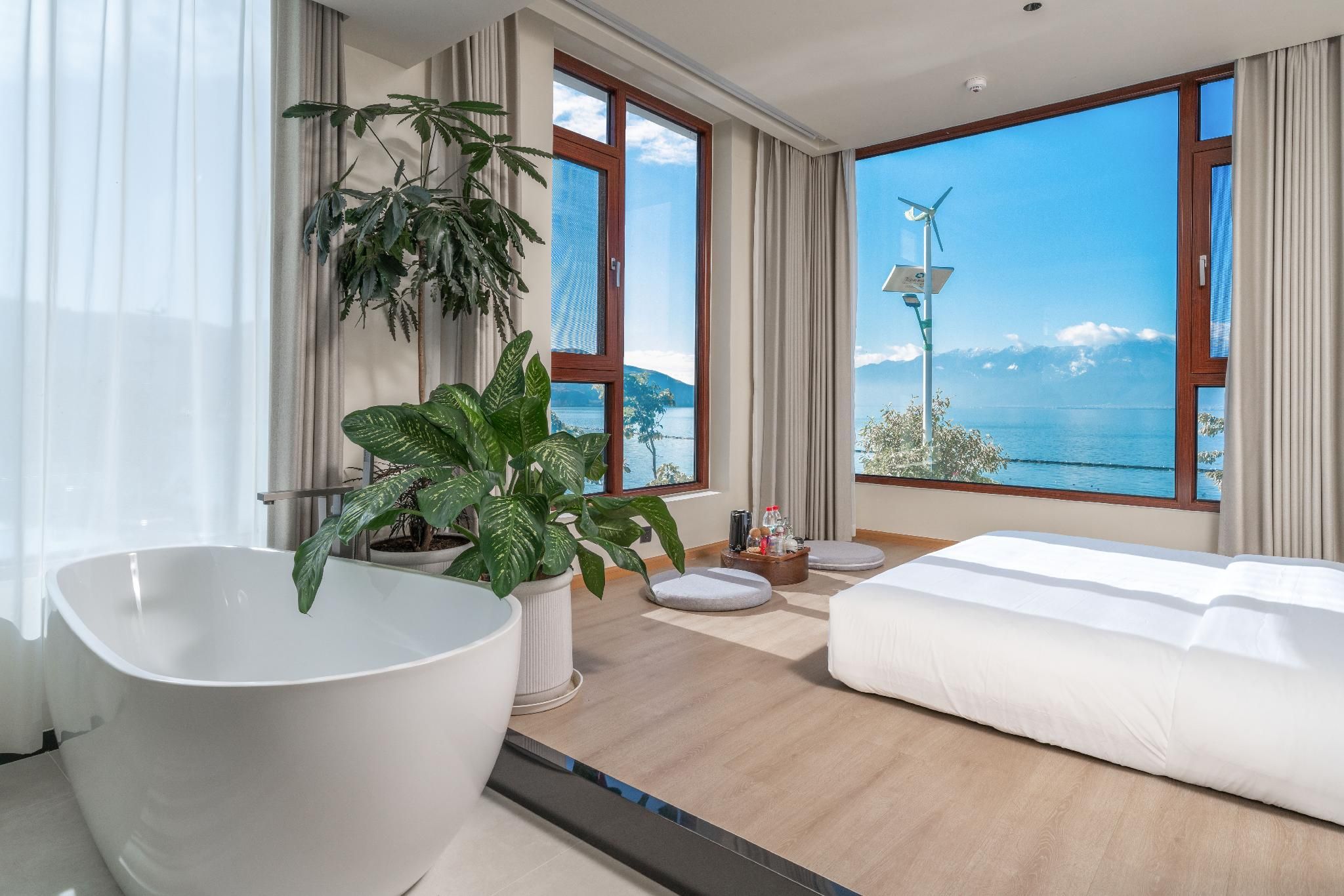 Ocean View Suite with 2 Queen Beds