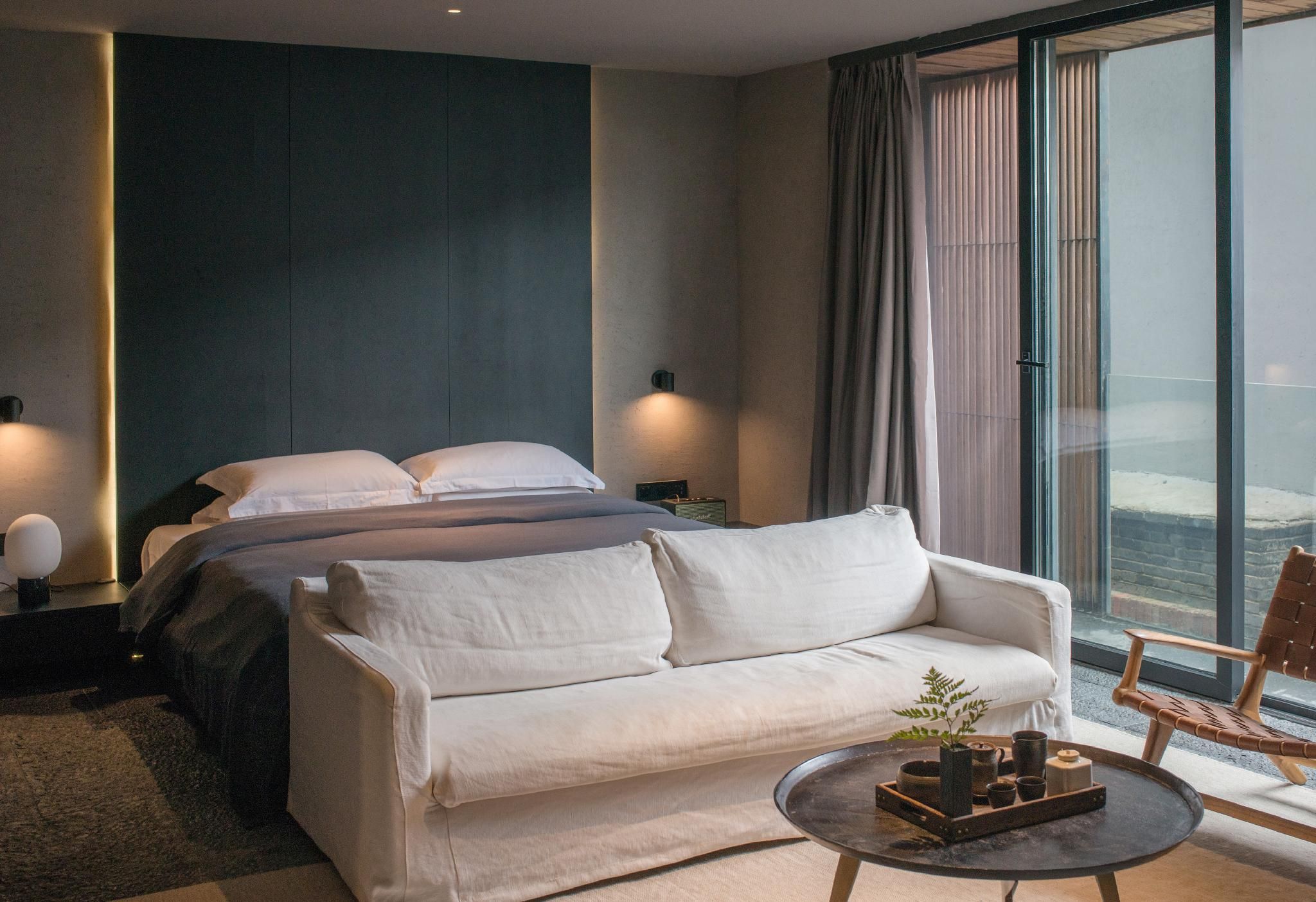 No View Double Room for 2 People - Non-Smoking