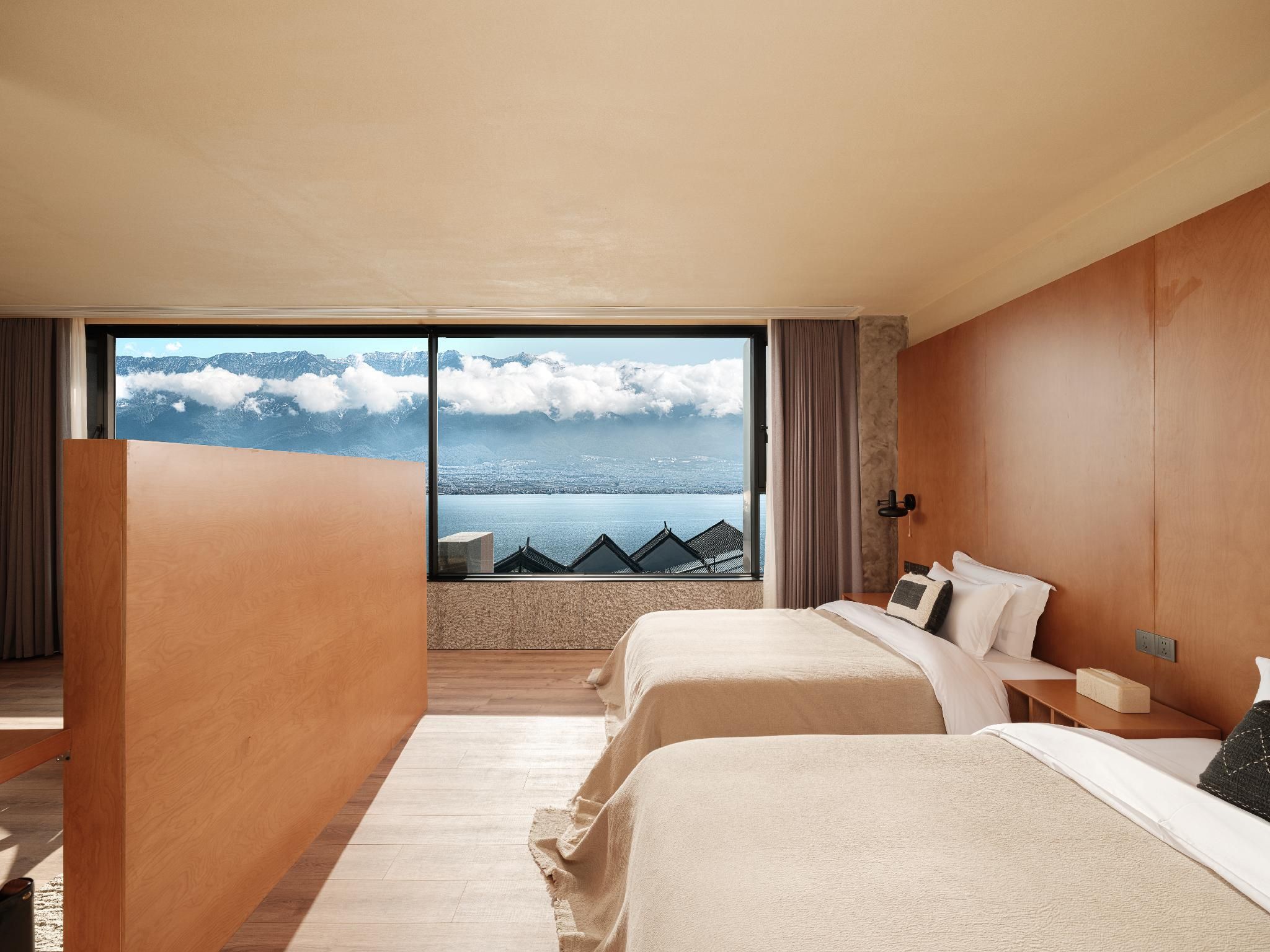 Comfort Twin Room