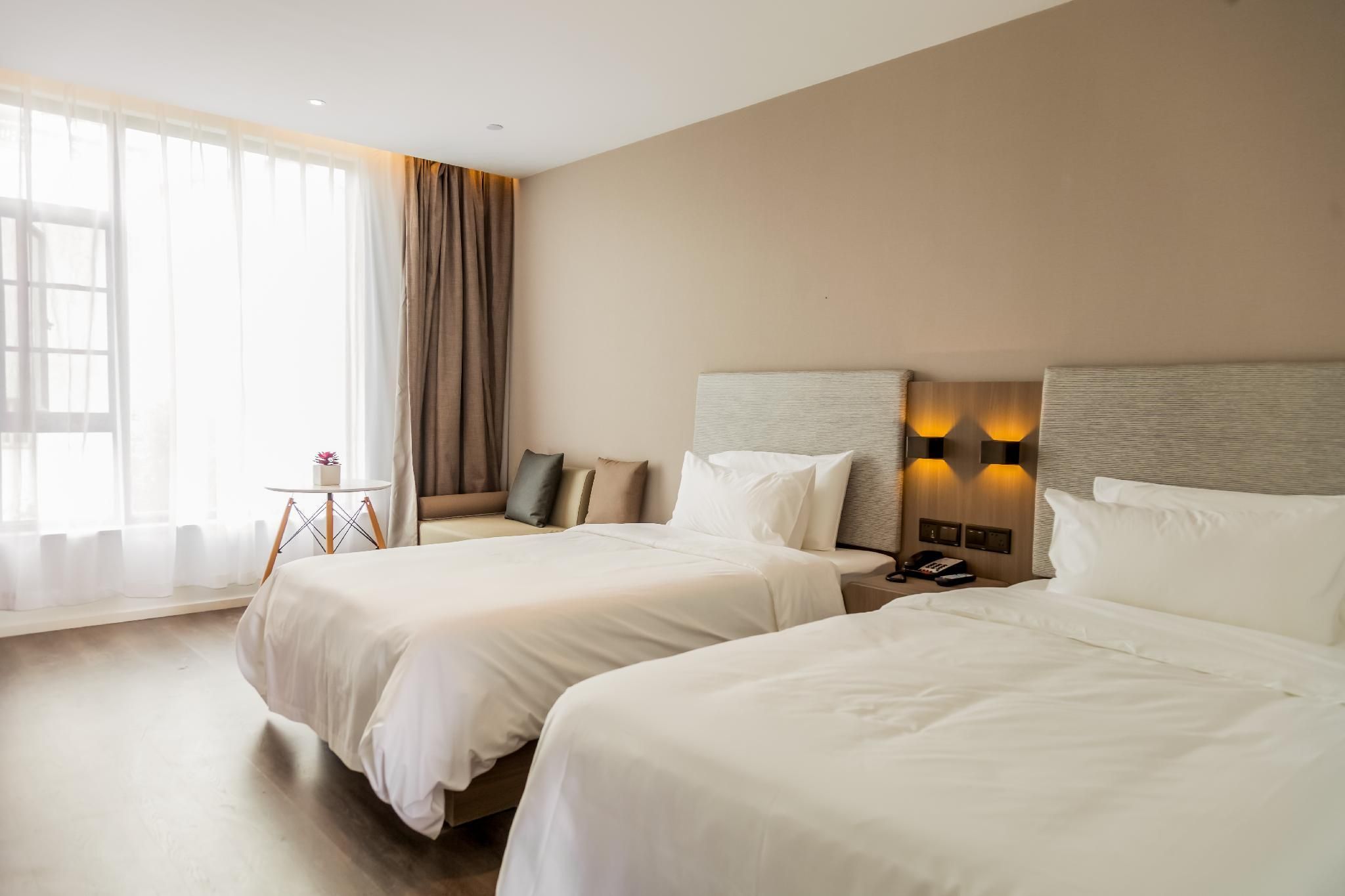 Huazhu - Twin Room A
