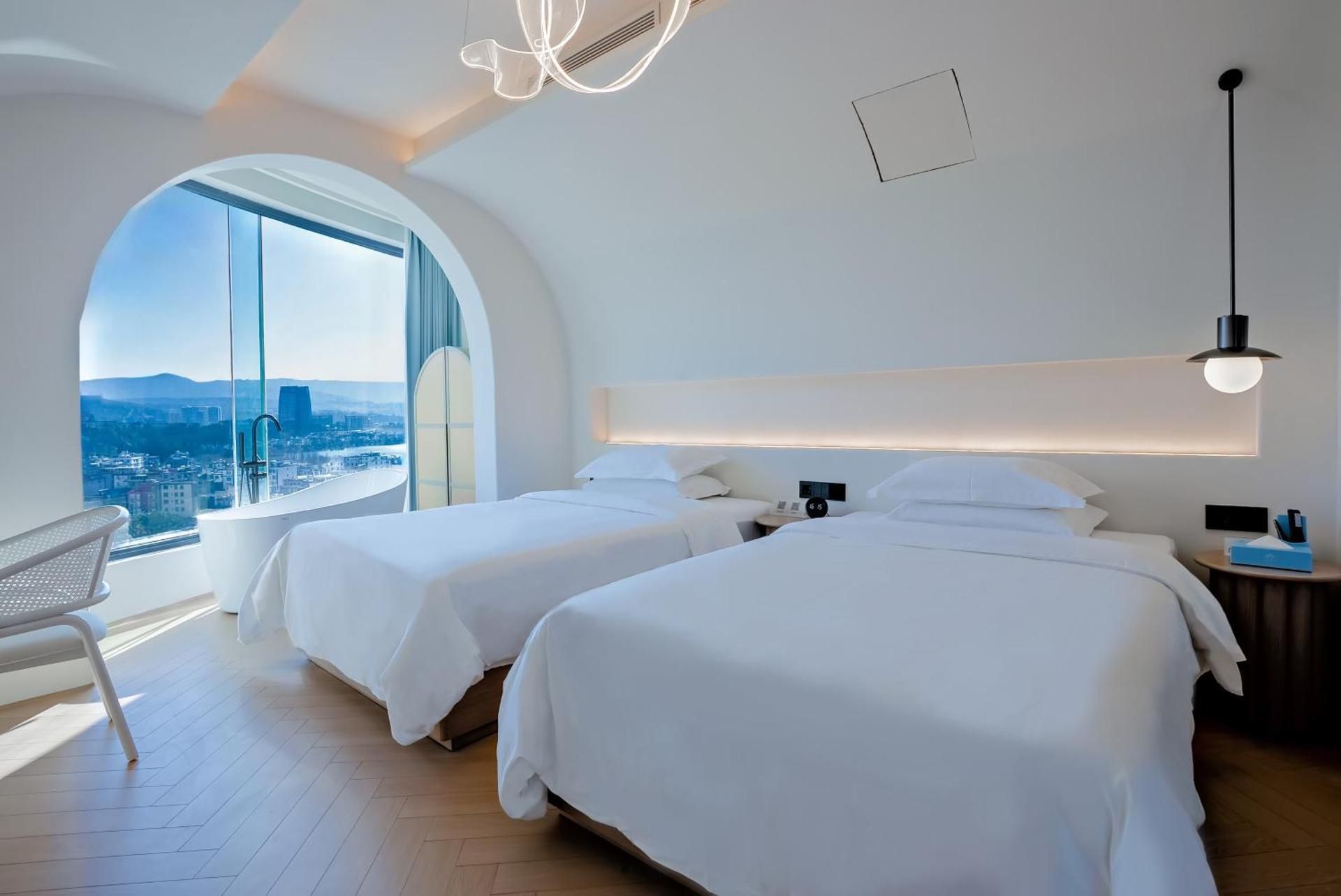 Twin Room with Bath