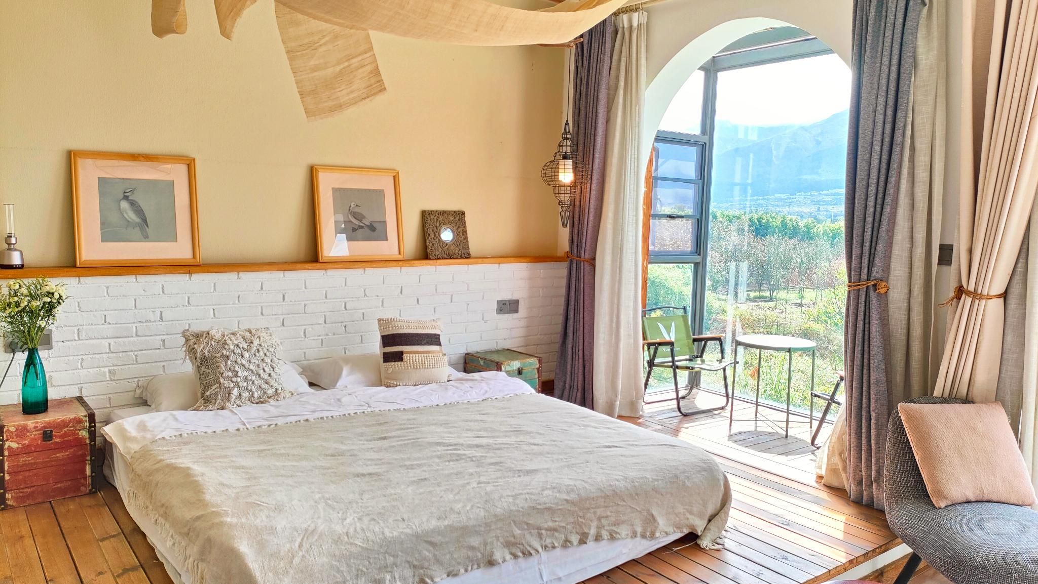 One Bedroom Deluxe Mountain View