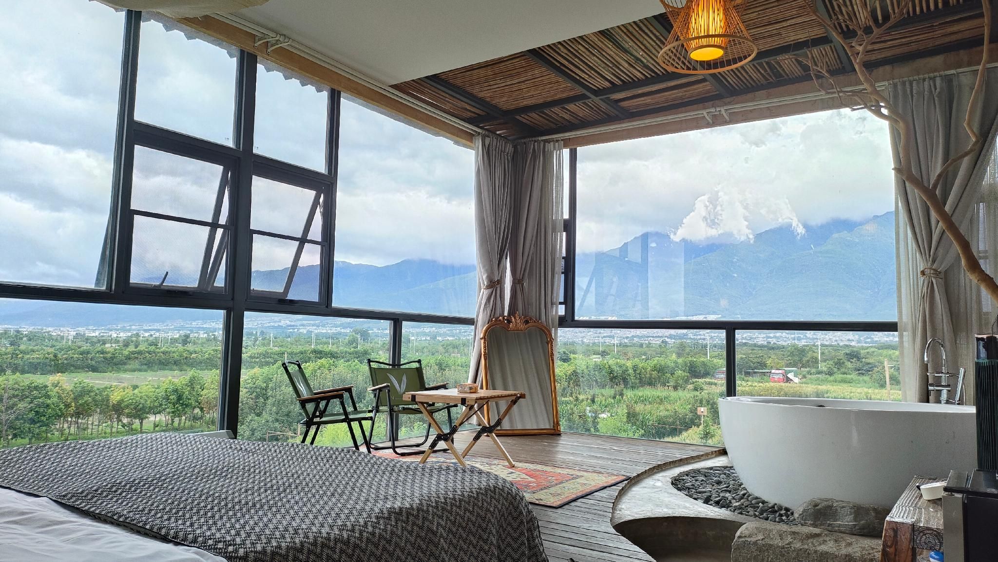 Starry Room for 2 People - Non-Smoking