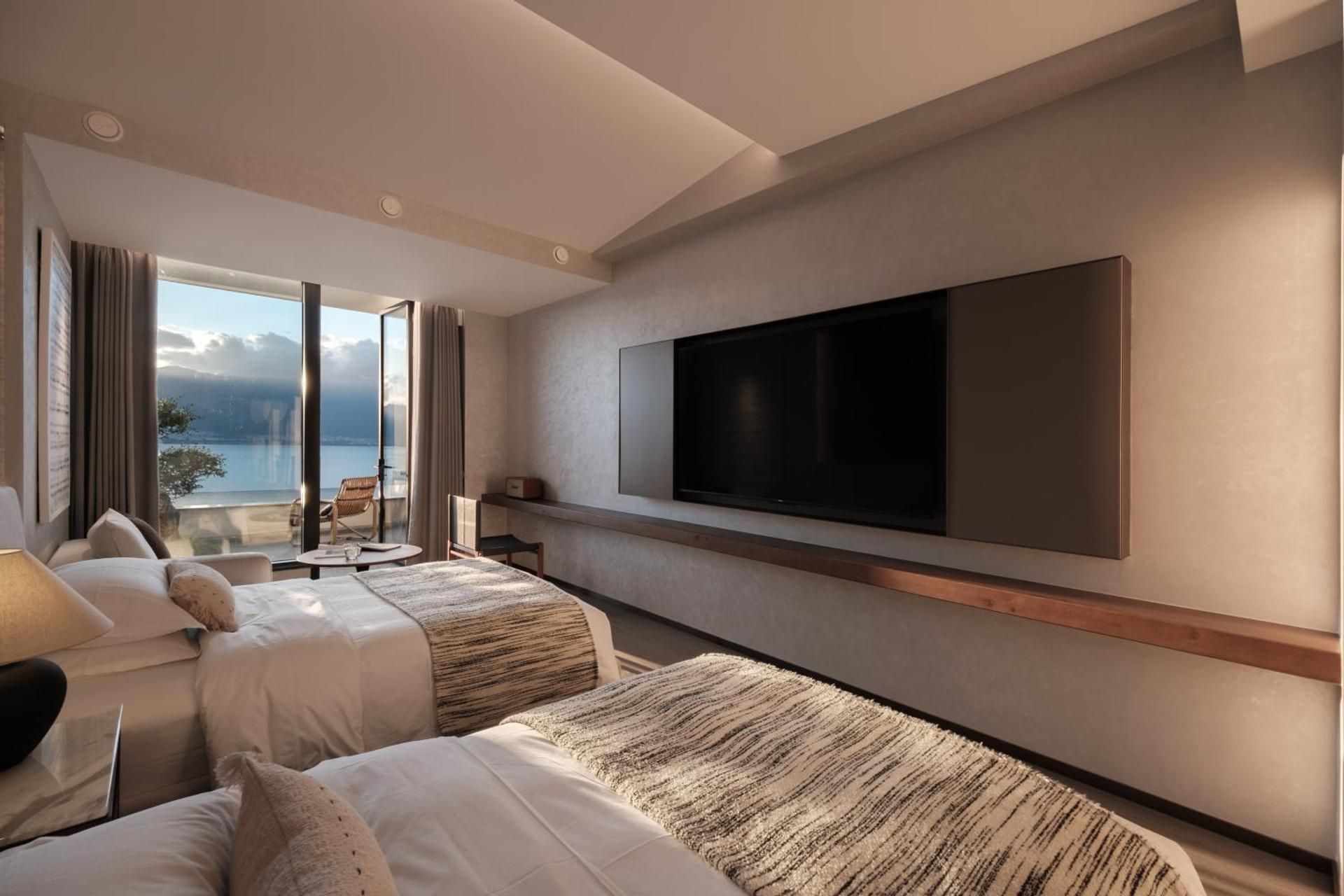 Large Twin Room