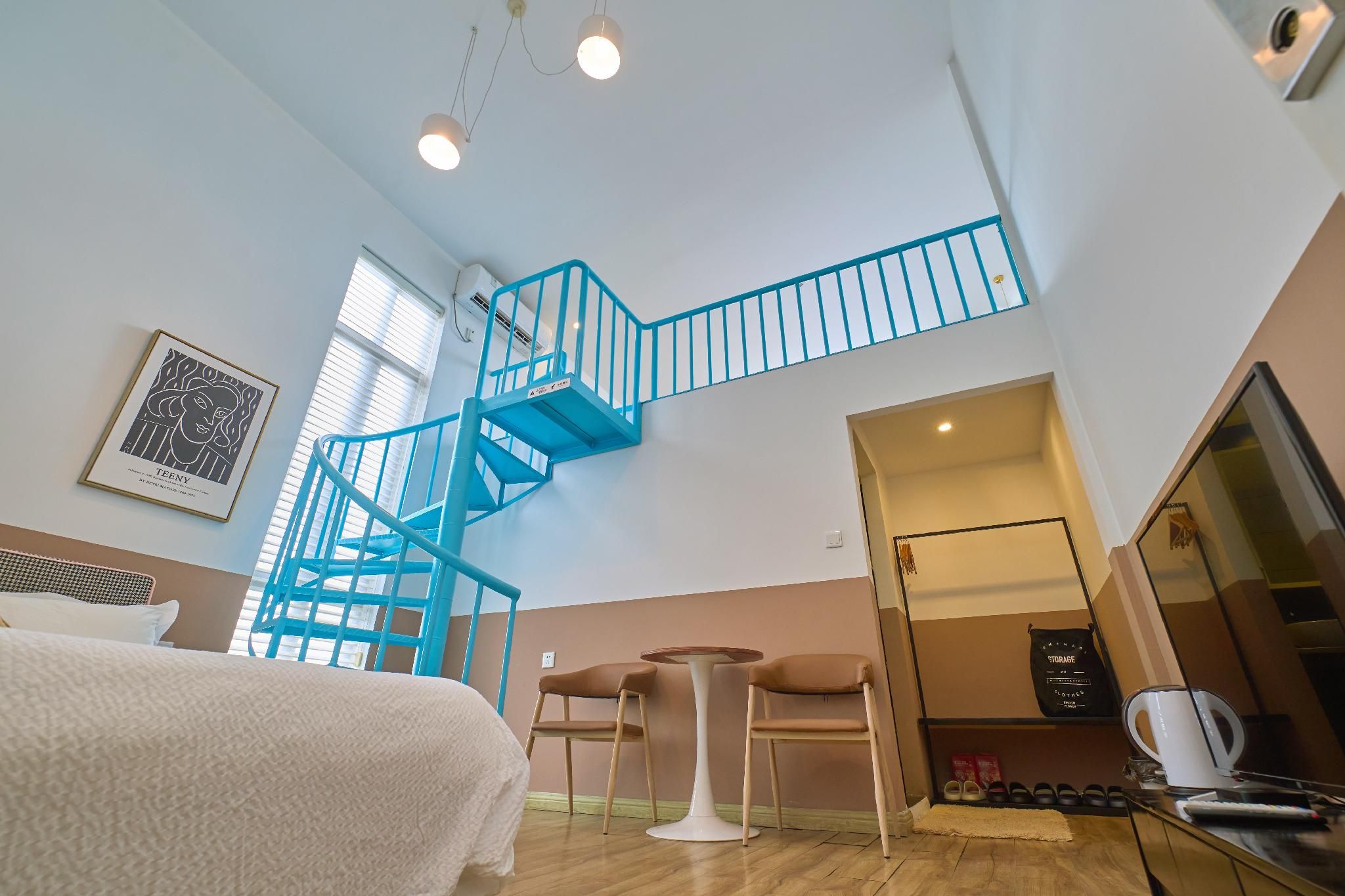 Zhangjiajie No. 31 Homestay Loft Suite with Two Queens 3