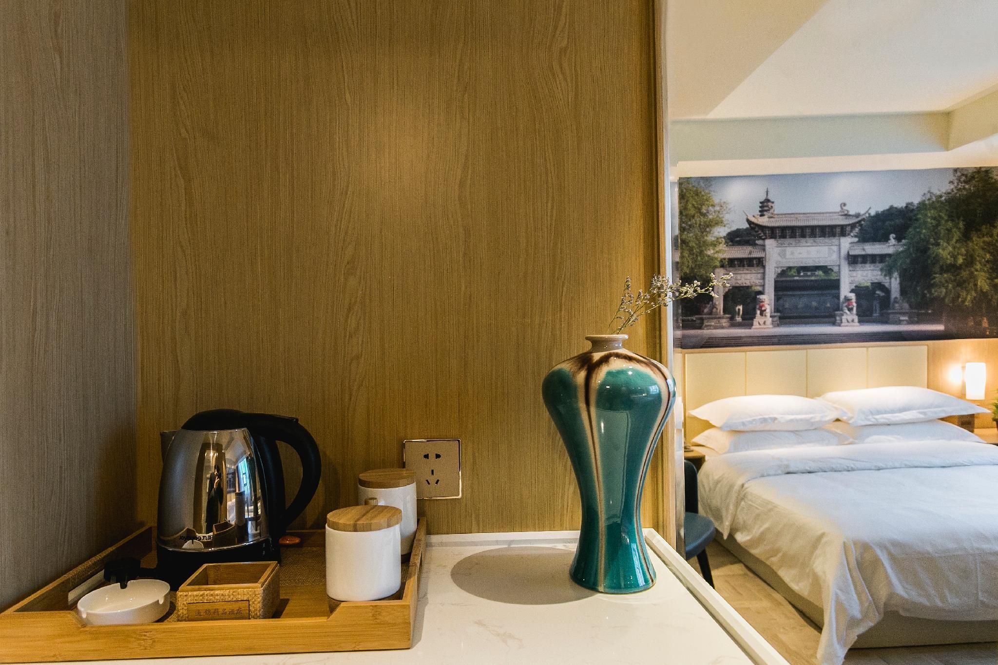 Huazhu - Business Twin Room