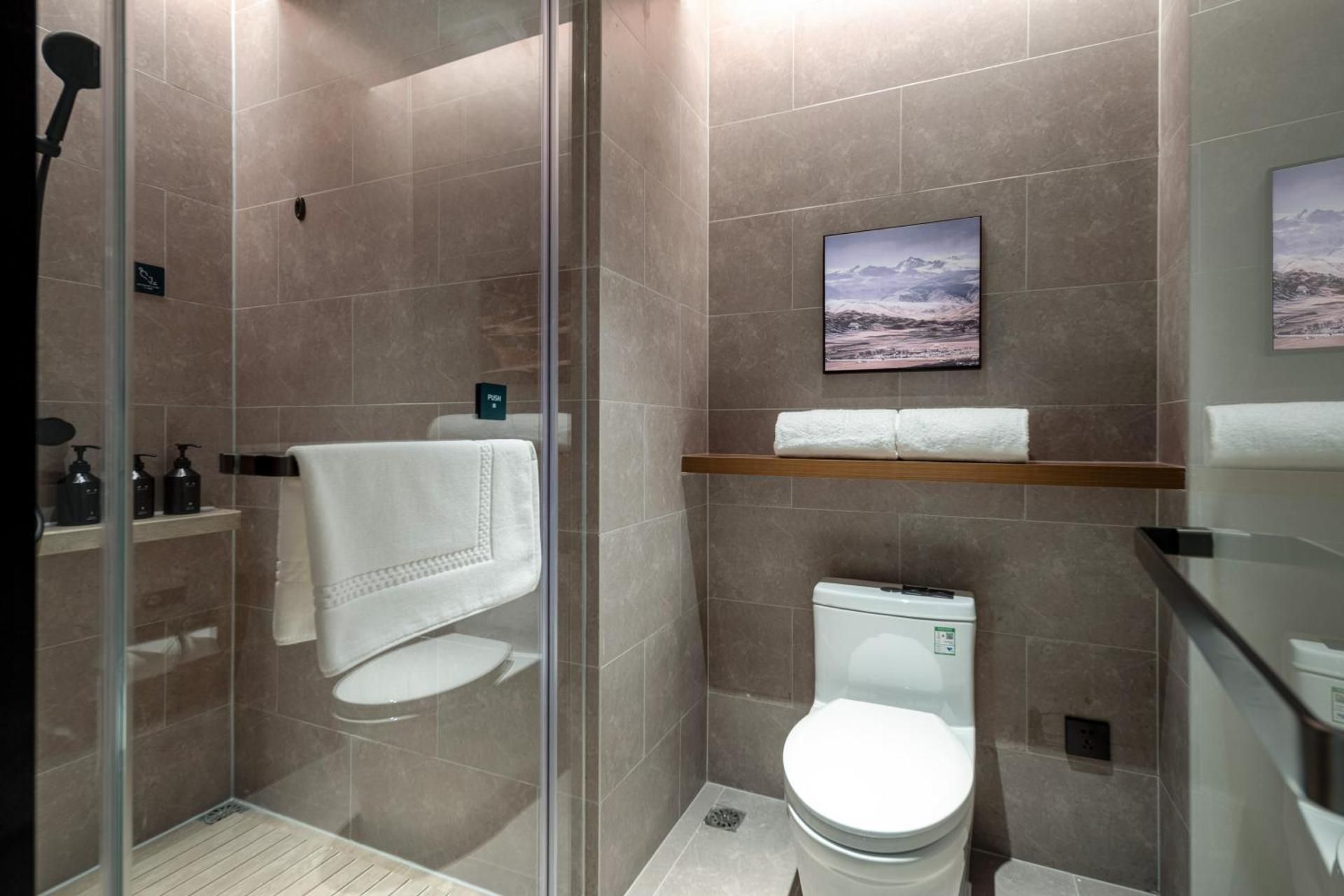 Jimu Double Room