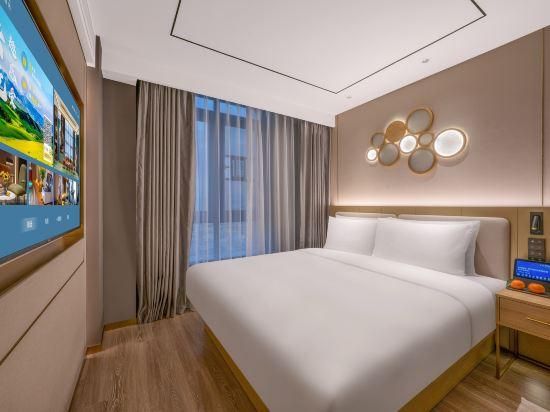 Huazhu - Superior BedRoom