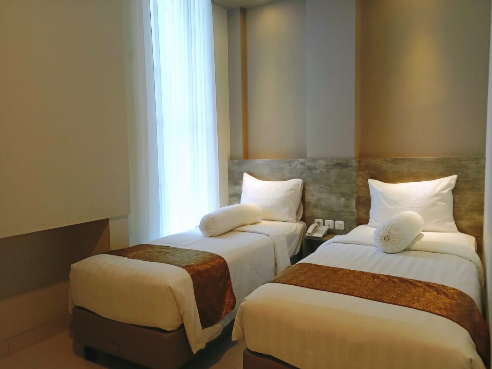 Ryola Inn Syariah Studio Twin Non-Smoking