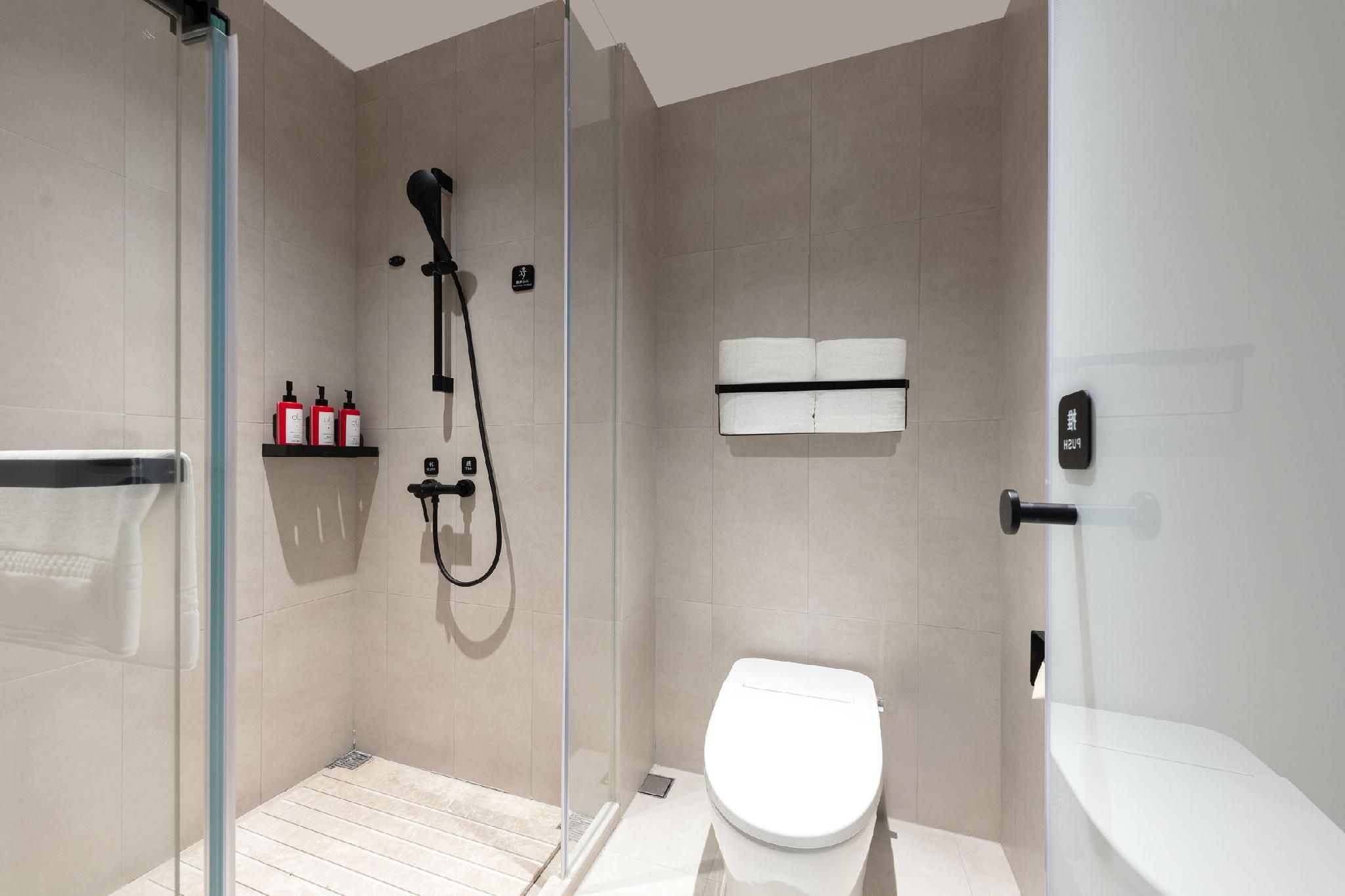 Atour - Standard 1 Bed Room