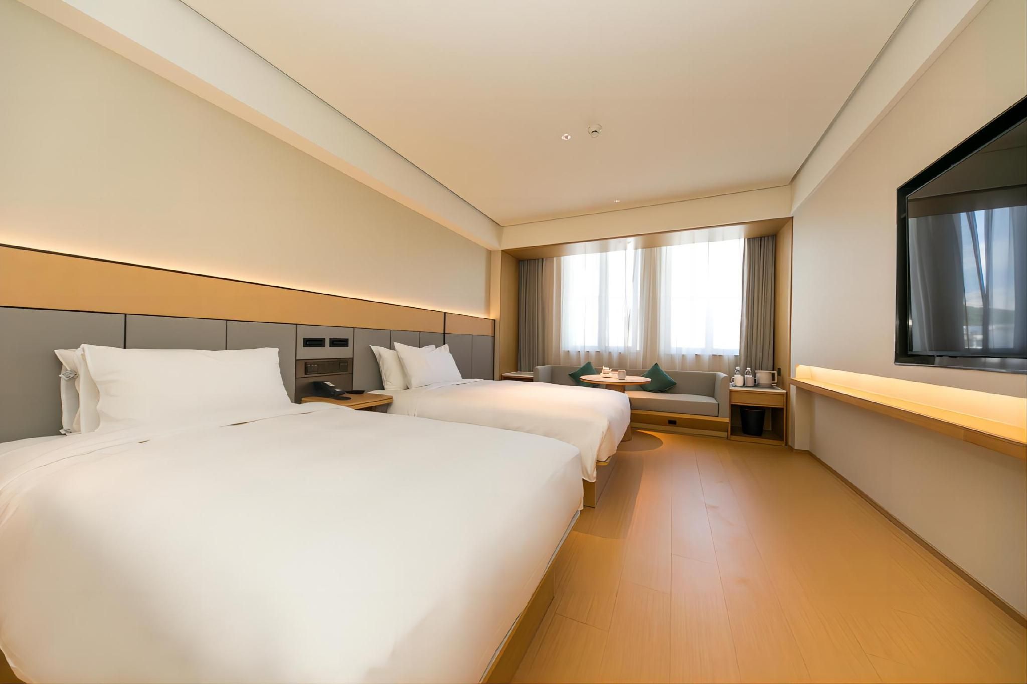 Twin Business Room