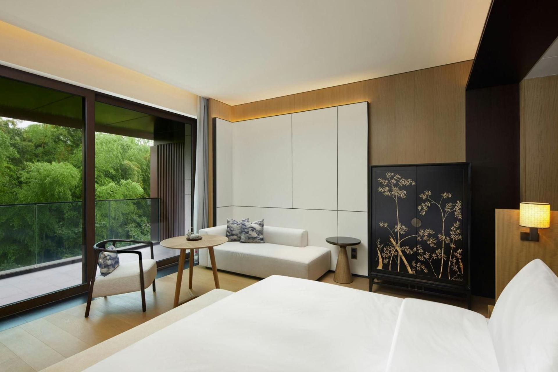 King Room with Forest View and Mountain View