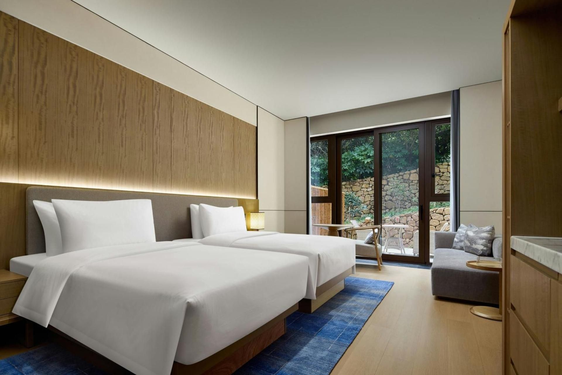 Twin Room with Two Twin Beds, Garden View and Patio