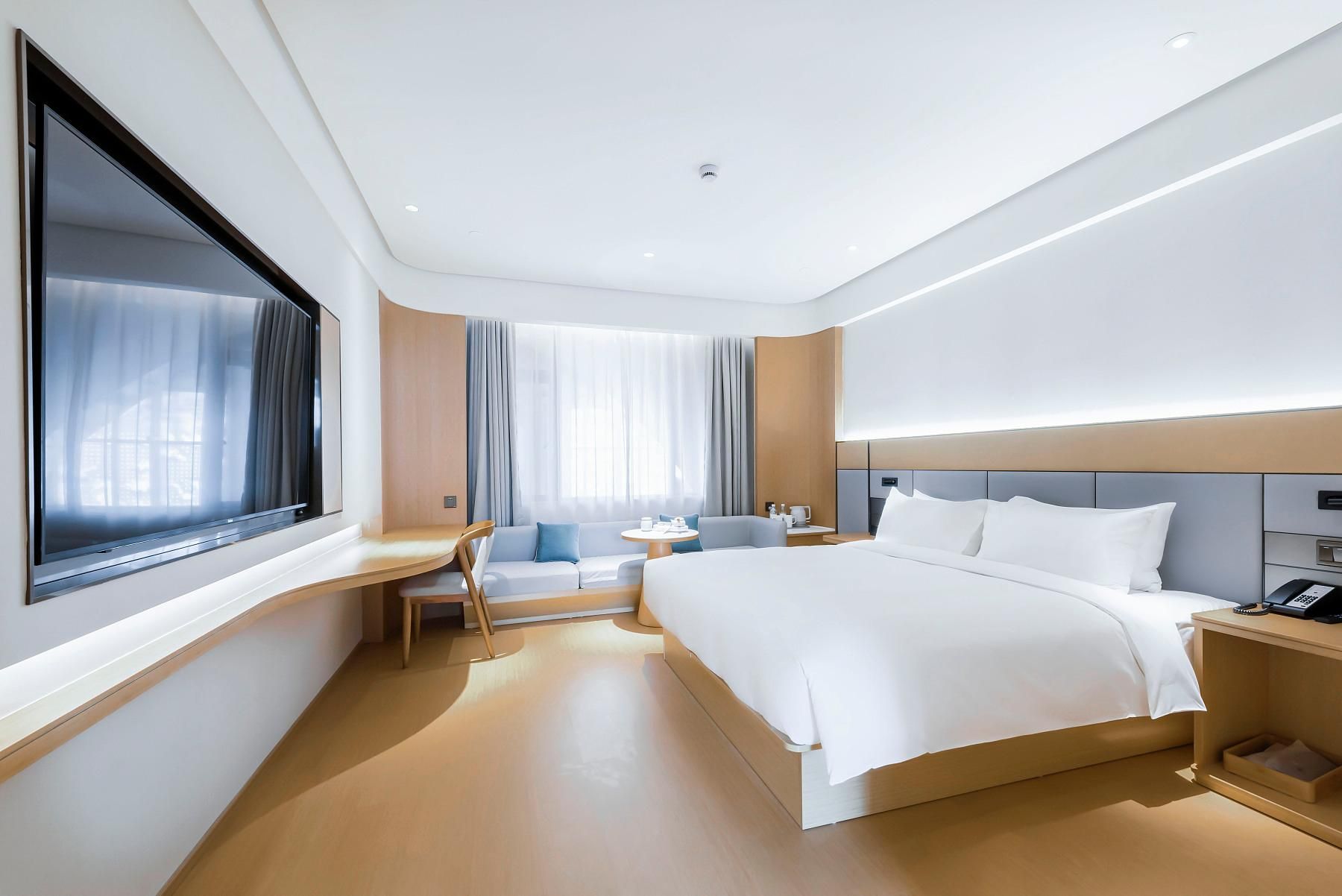 Business Queen Bed Room