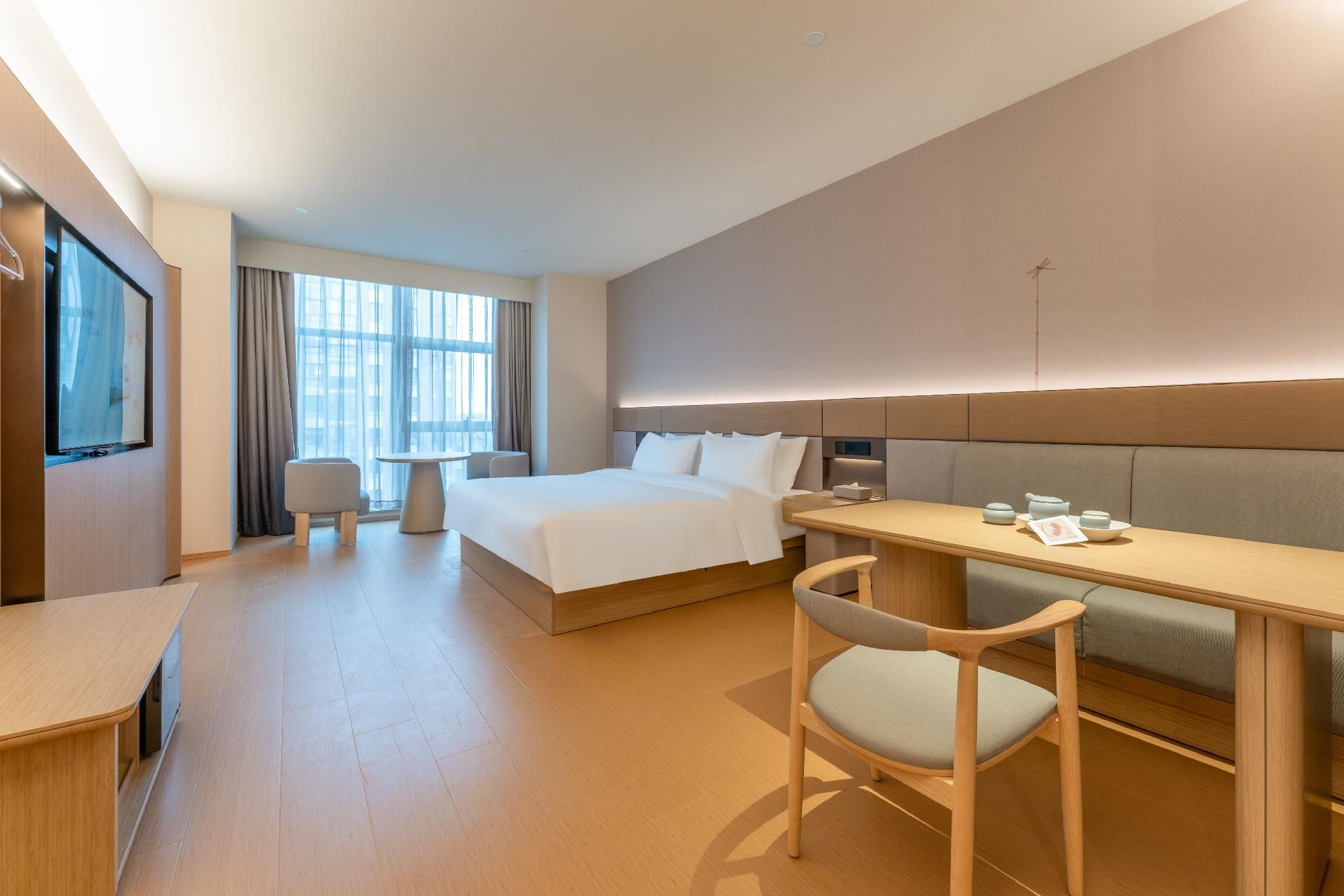 Huazhu - Deluxe Bed Room