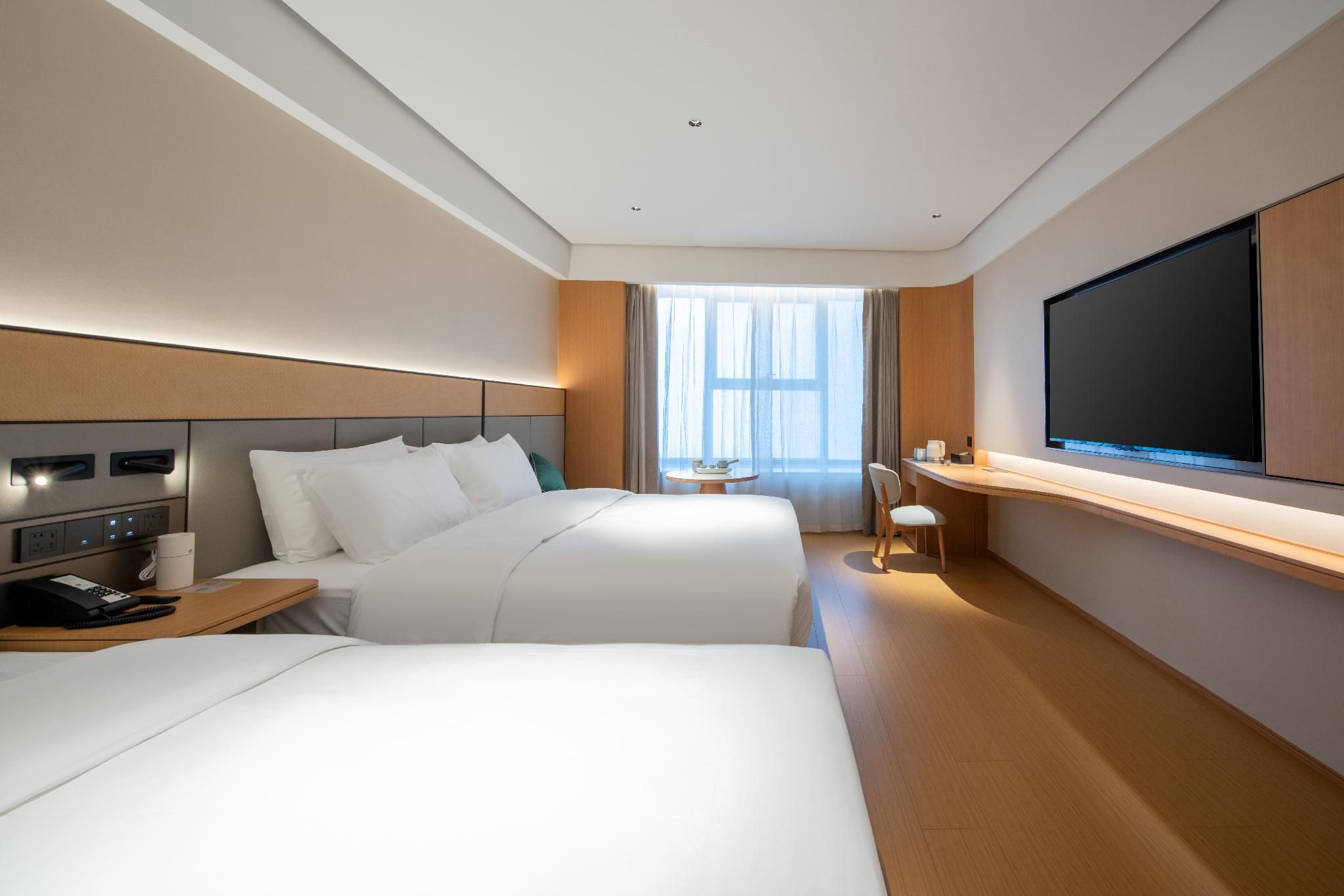 Huazhu - Family Room