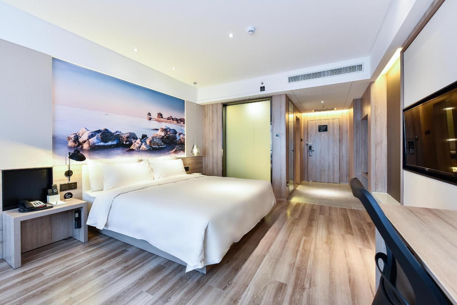 Atour Hotel Qinghuangdao Shanhaiguan Ancient Town Superior Double Room 2