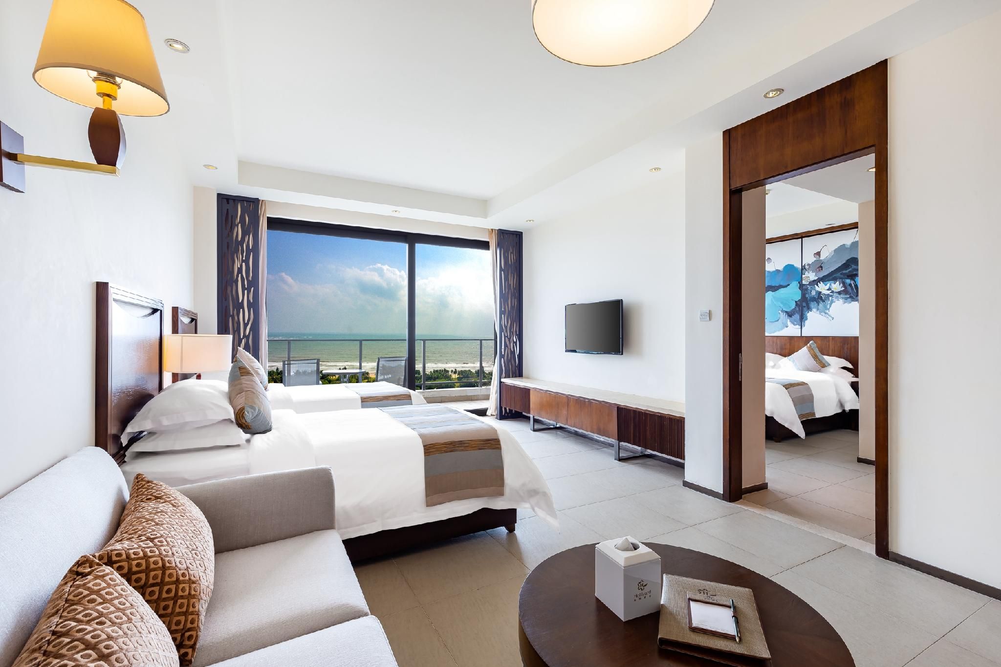 Family Suite with Balcony
