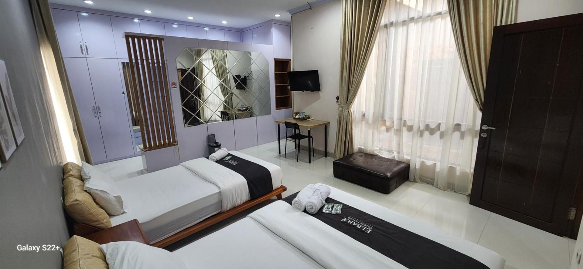 Triple Room with Bathroom